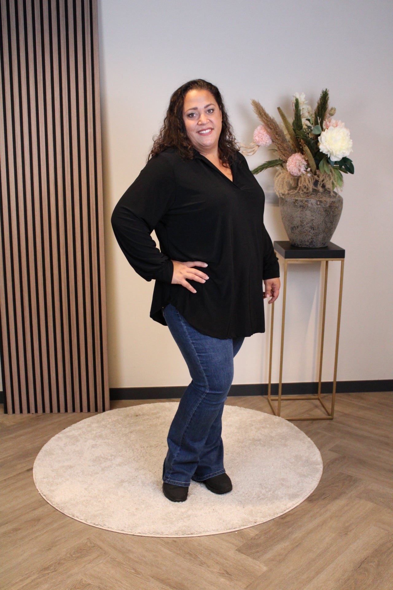 Sara | Blouse met kraagje zwart 48 t/m 52