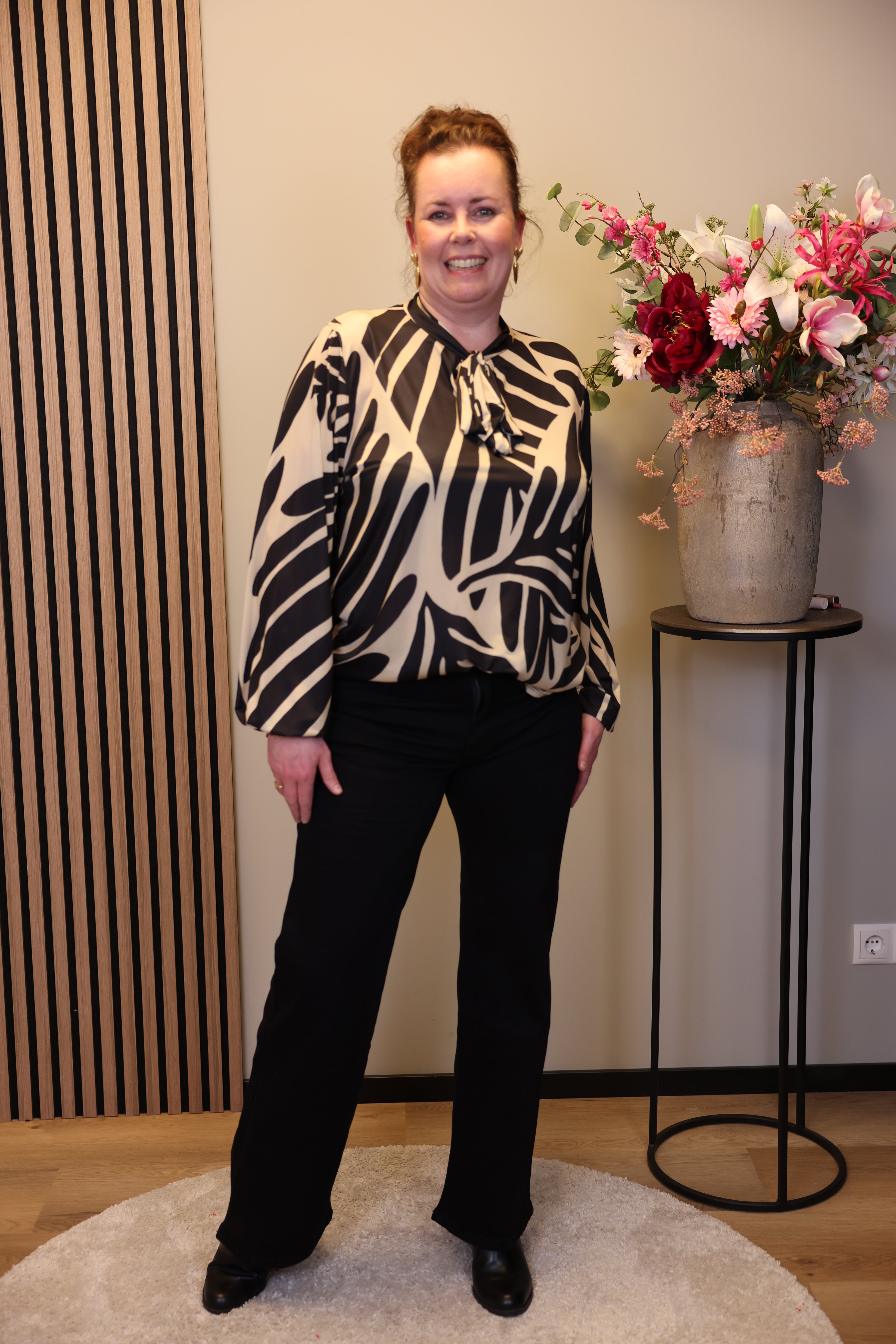 Jenny | Flared Jeans zwart 40 - 50