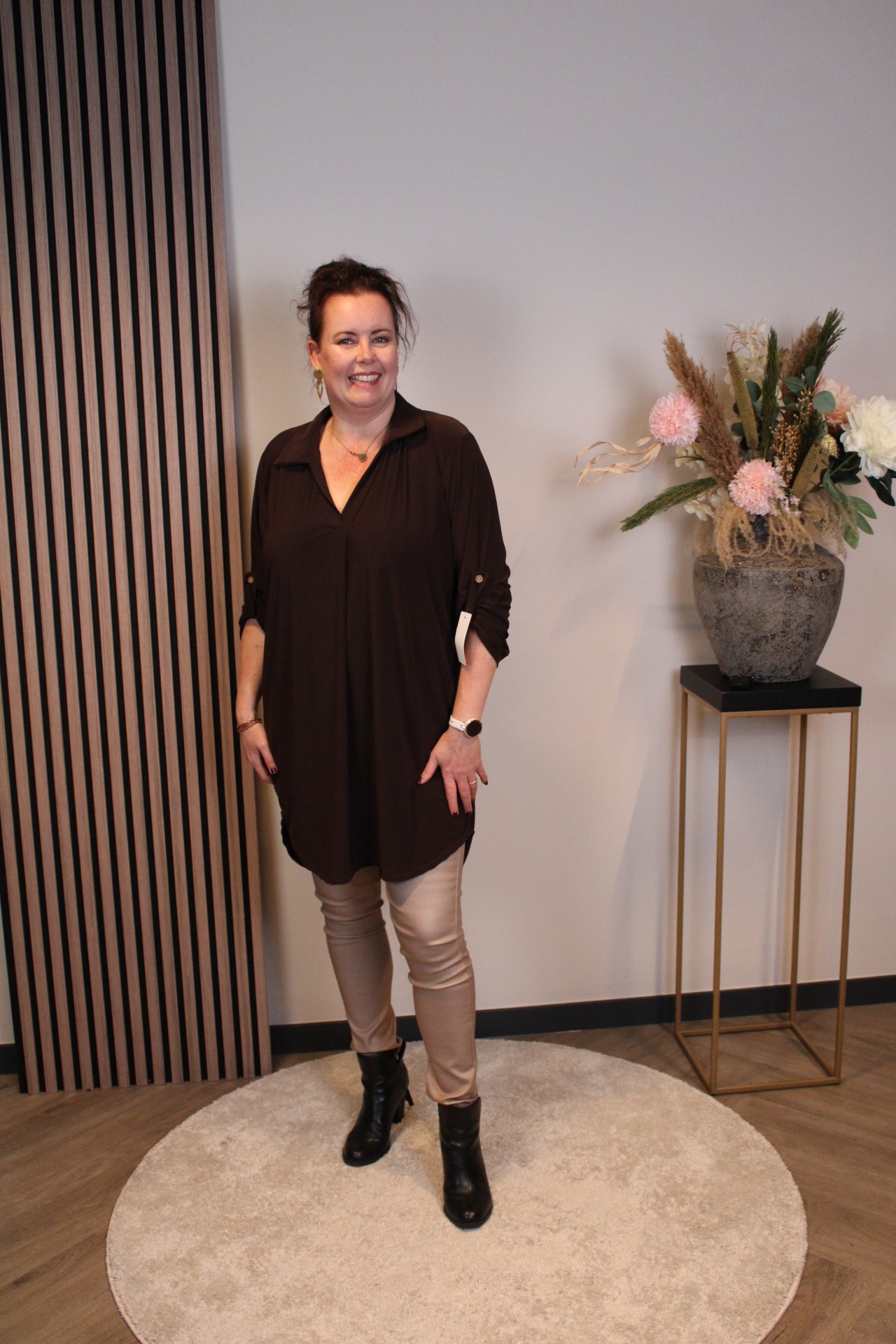 Marieke | Tuniek bruin met kraagje 48 t/m 52