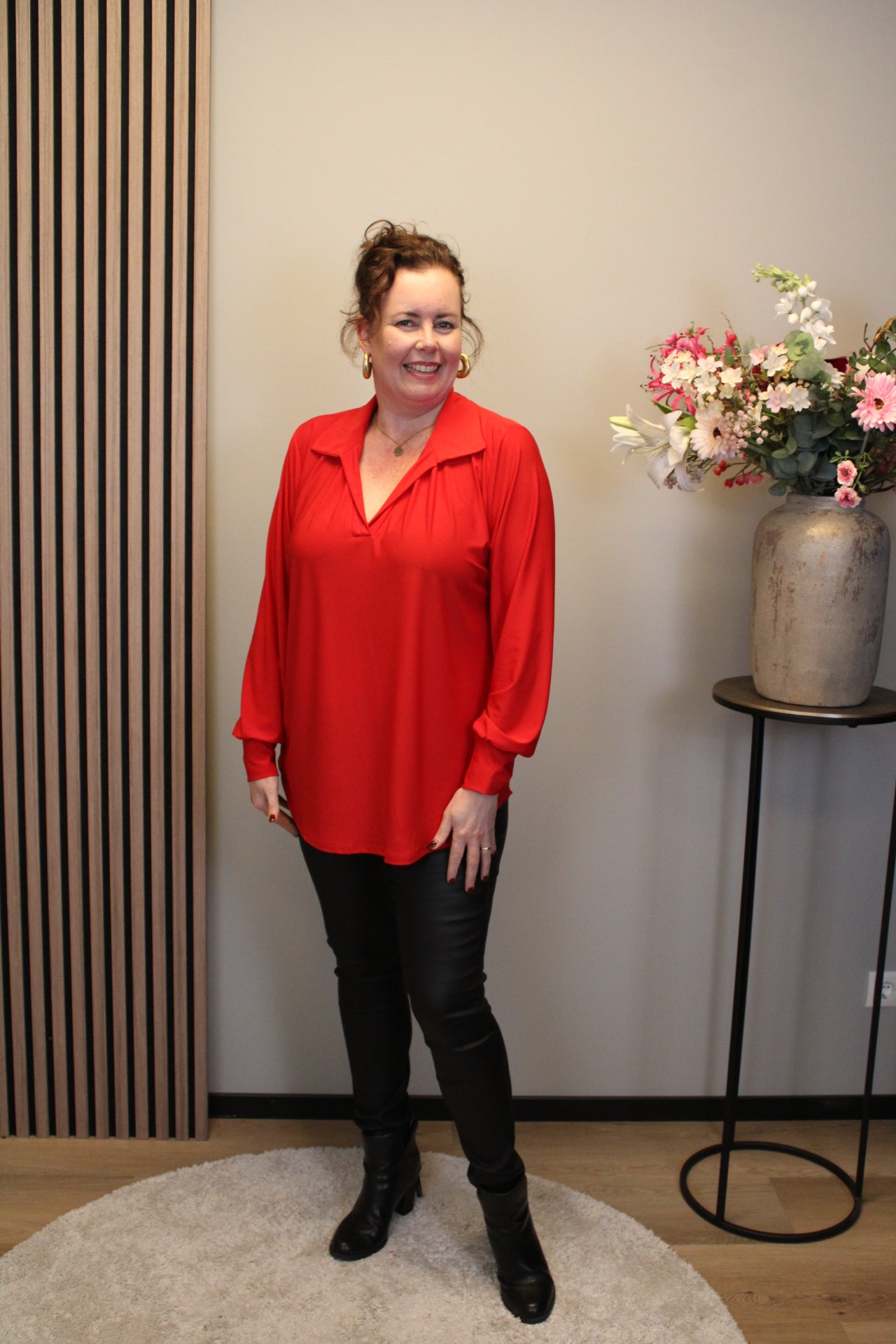 Sara | Blouse rood met kraagje 38 t/m 48