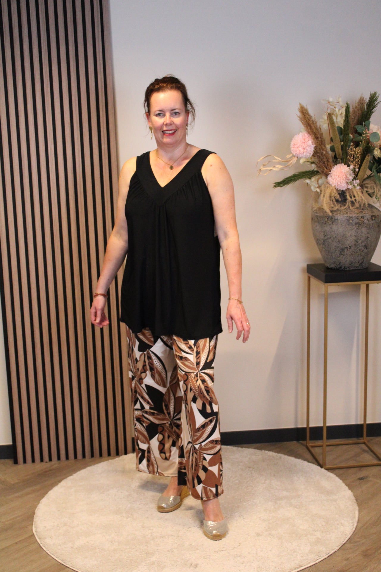 Kiki | Broek zwart met zakken