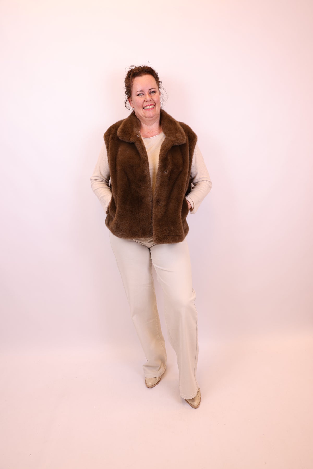 June | Gilet bruin