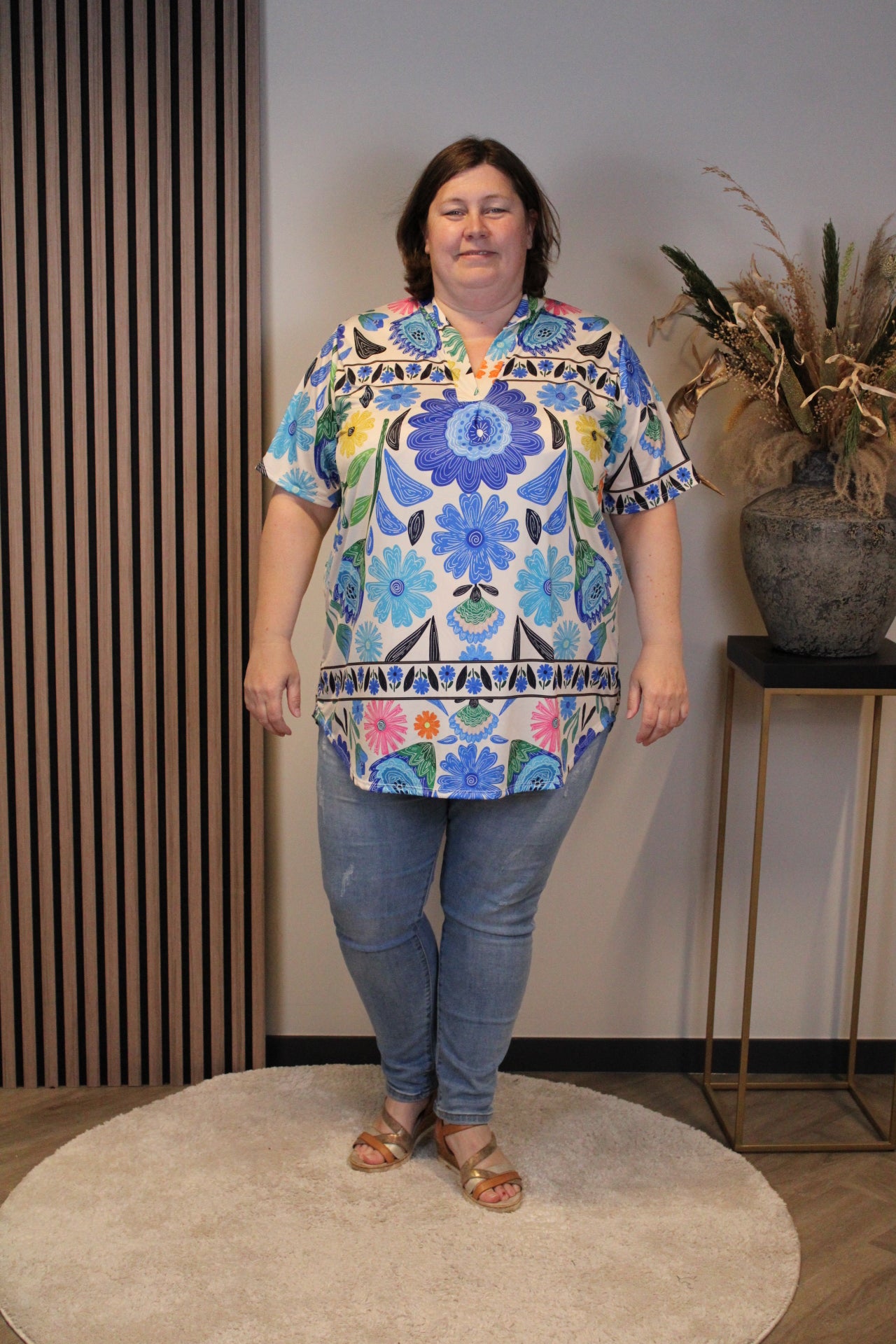 Amelie | Blouse blauw korte mouw 52 t/m 58
