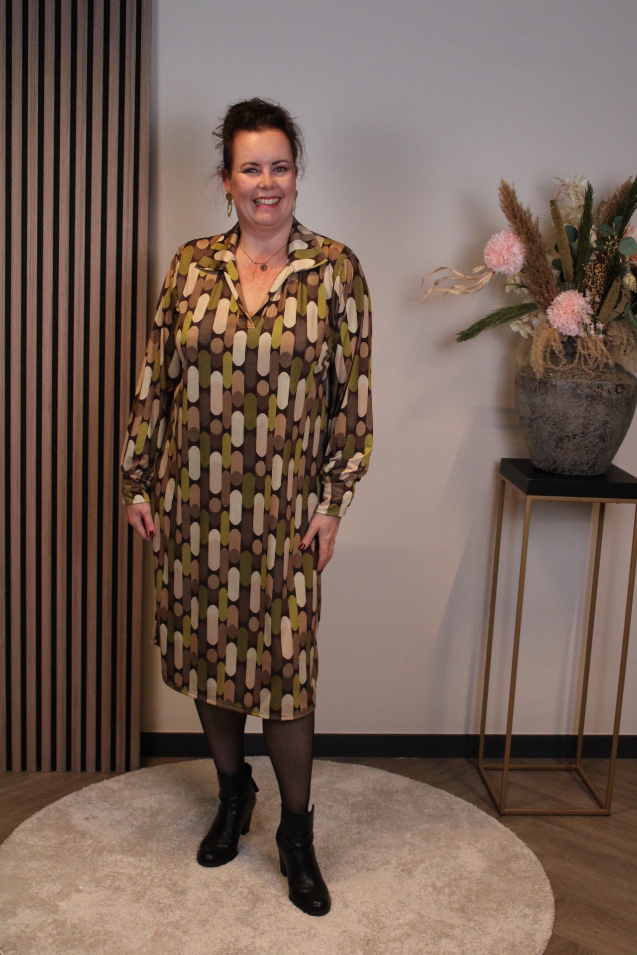 Sabine | Jurk bruin met kraagje 38 t/m 46