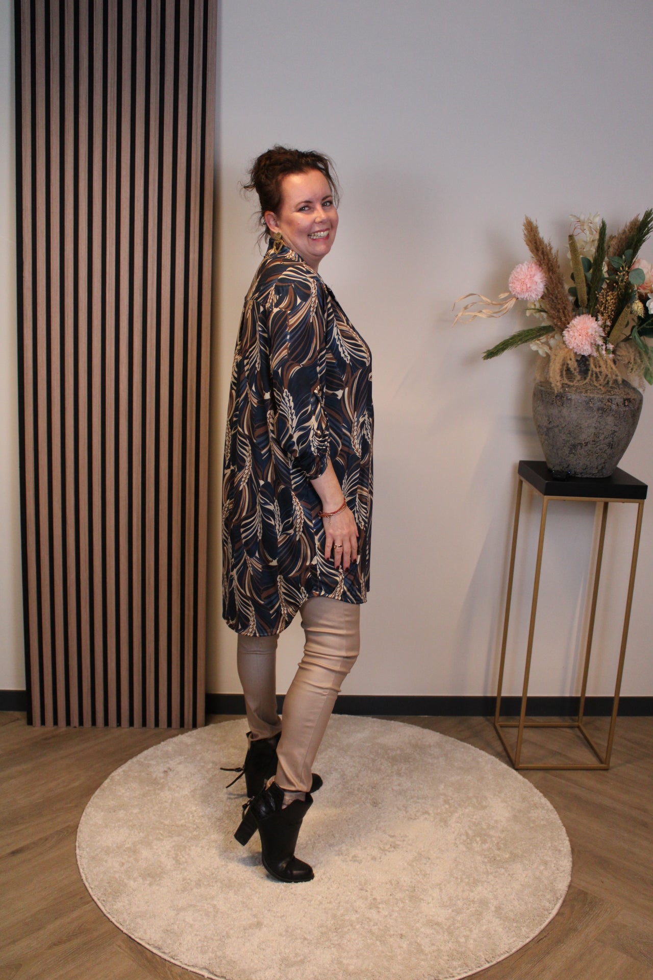 Maike | tuniek blauw met kraagje 38 t/m 48