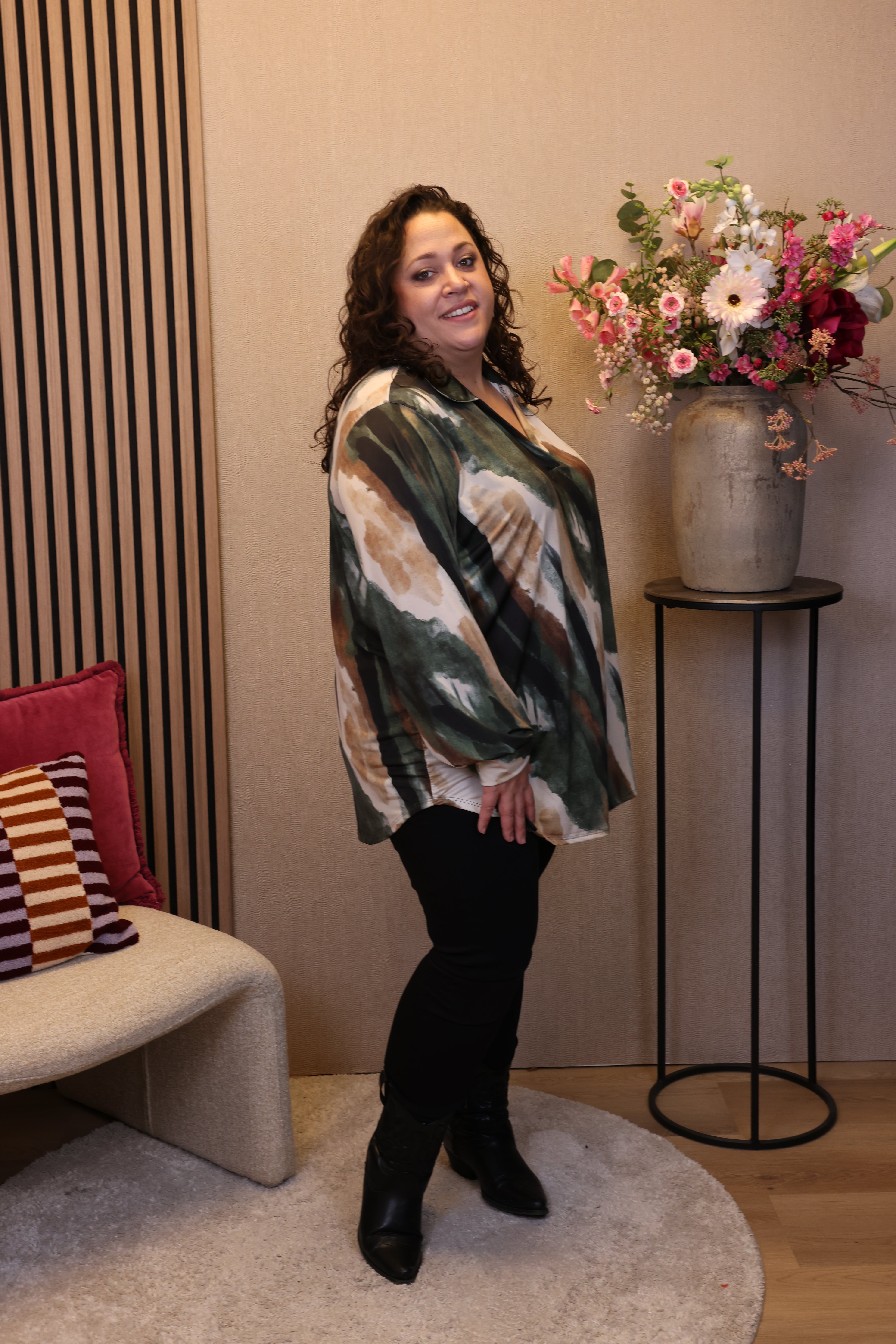 Saskia | Blouse groen met kraagje 52 t/m 58