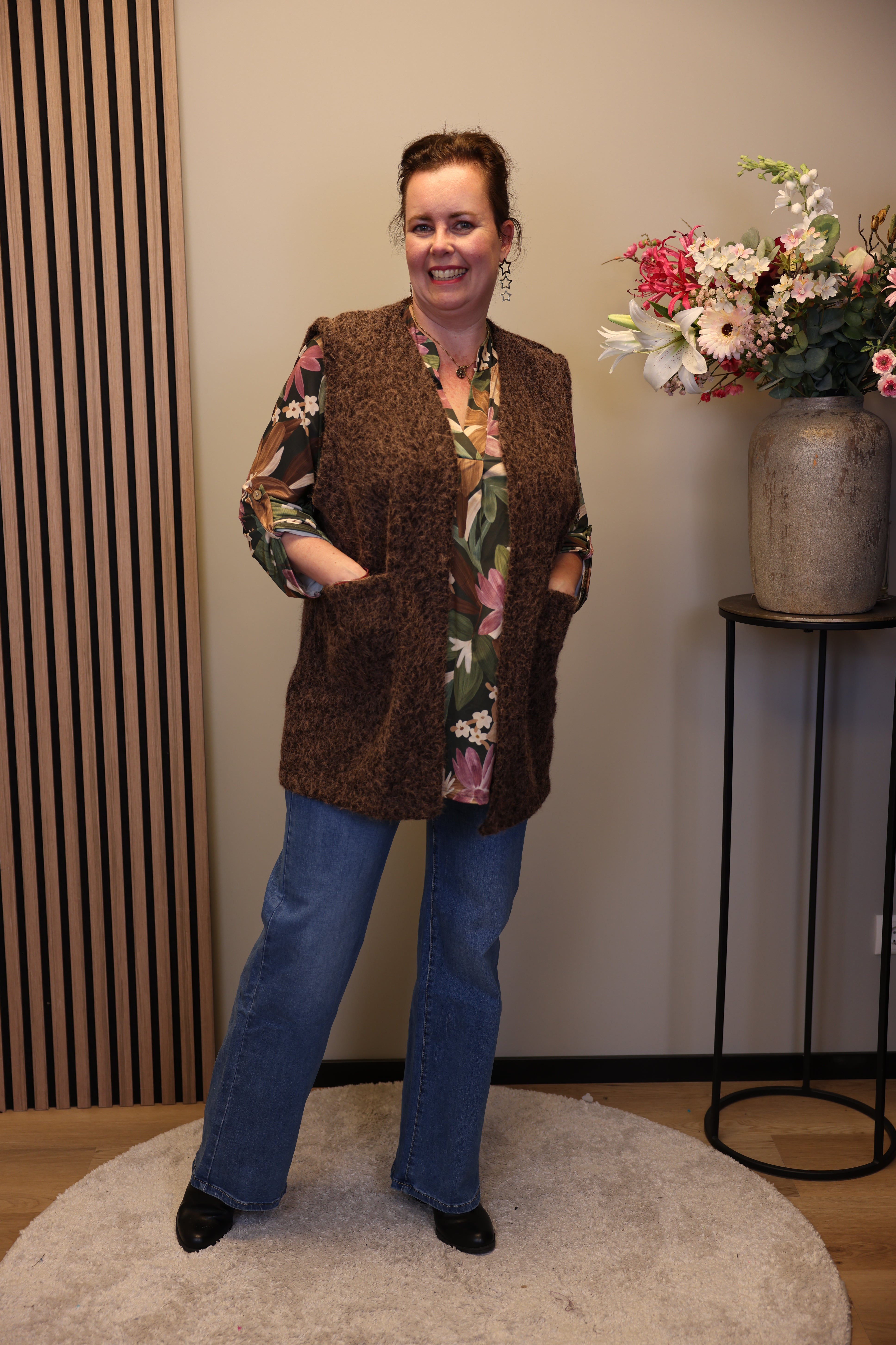 Mabel | Gilet bruin lang model 54 t/m 58