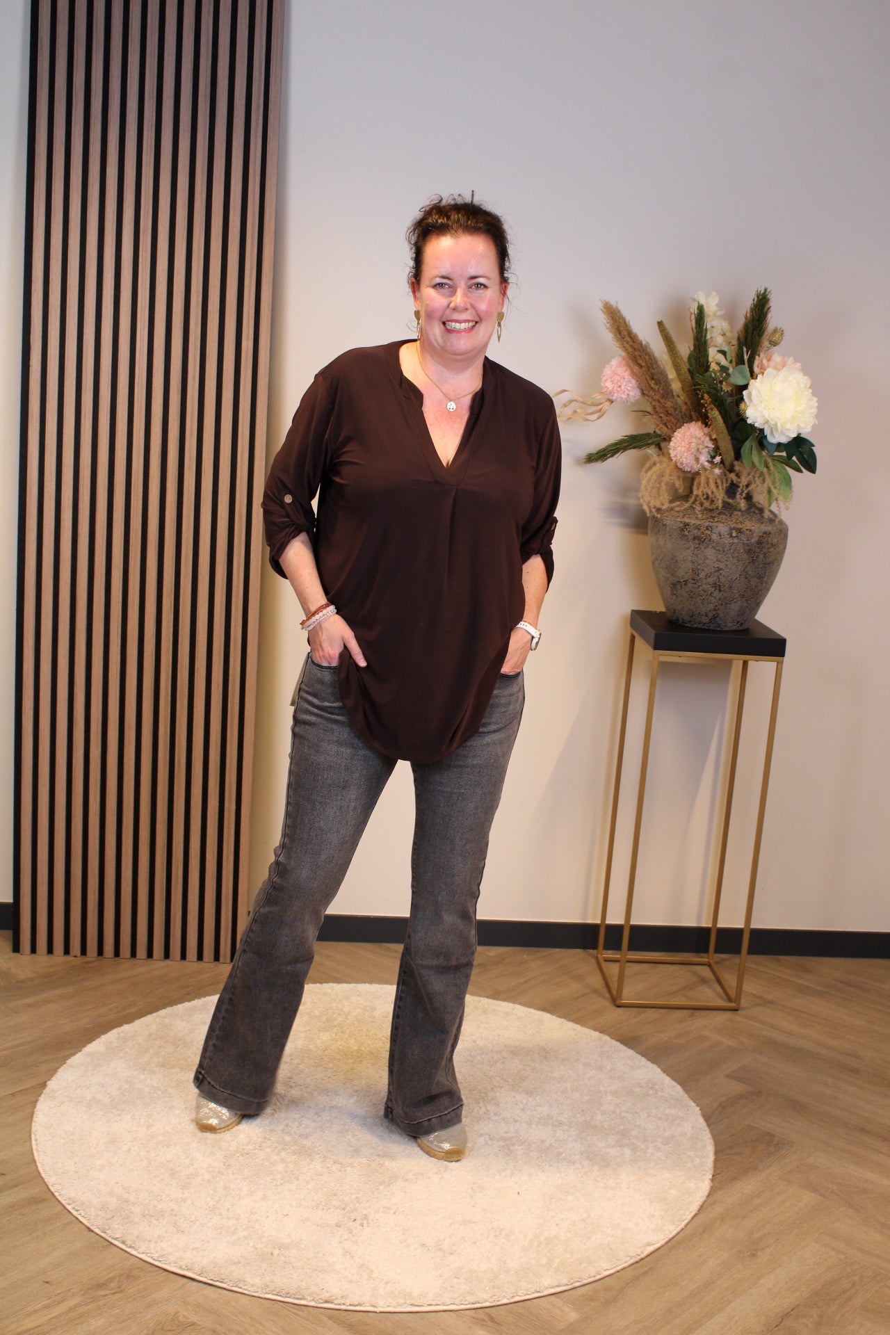 Mara | Blouse bruin lange mouw 38 t/m 48