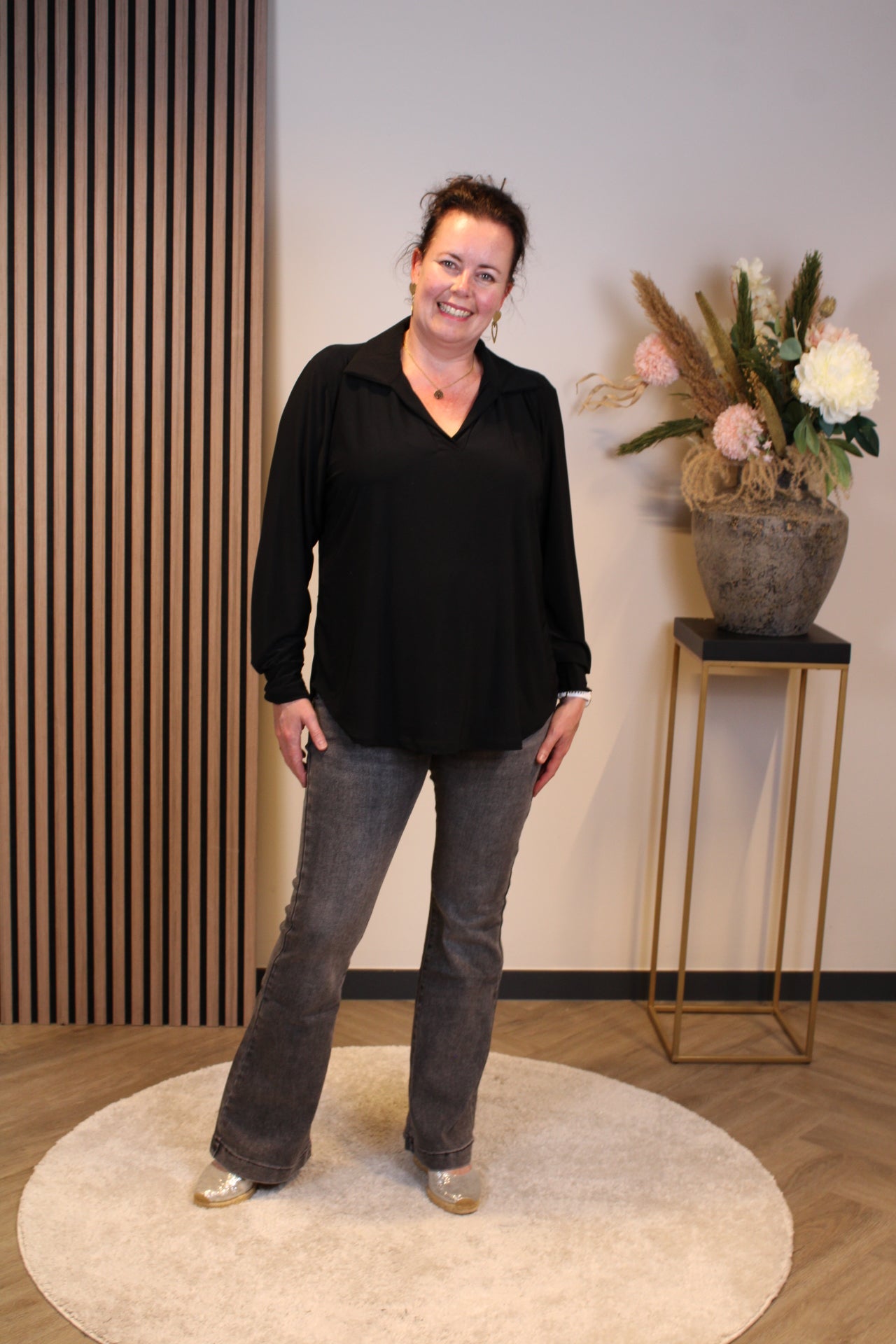 Sara | Blouse met kraagje zwart 48 t/m 52