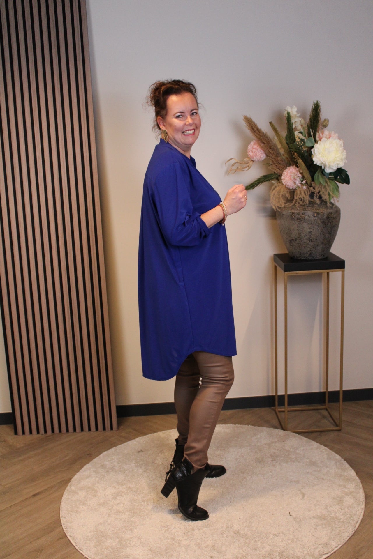 Mila | tuniek kobalt 52 t/m 58