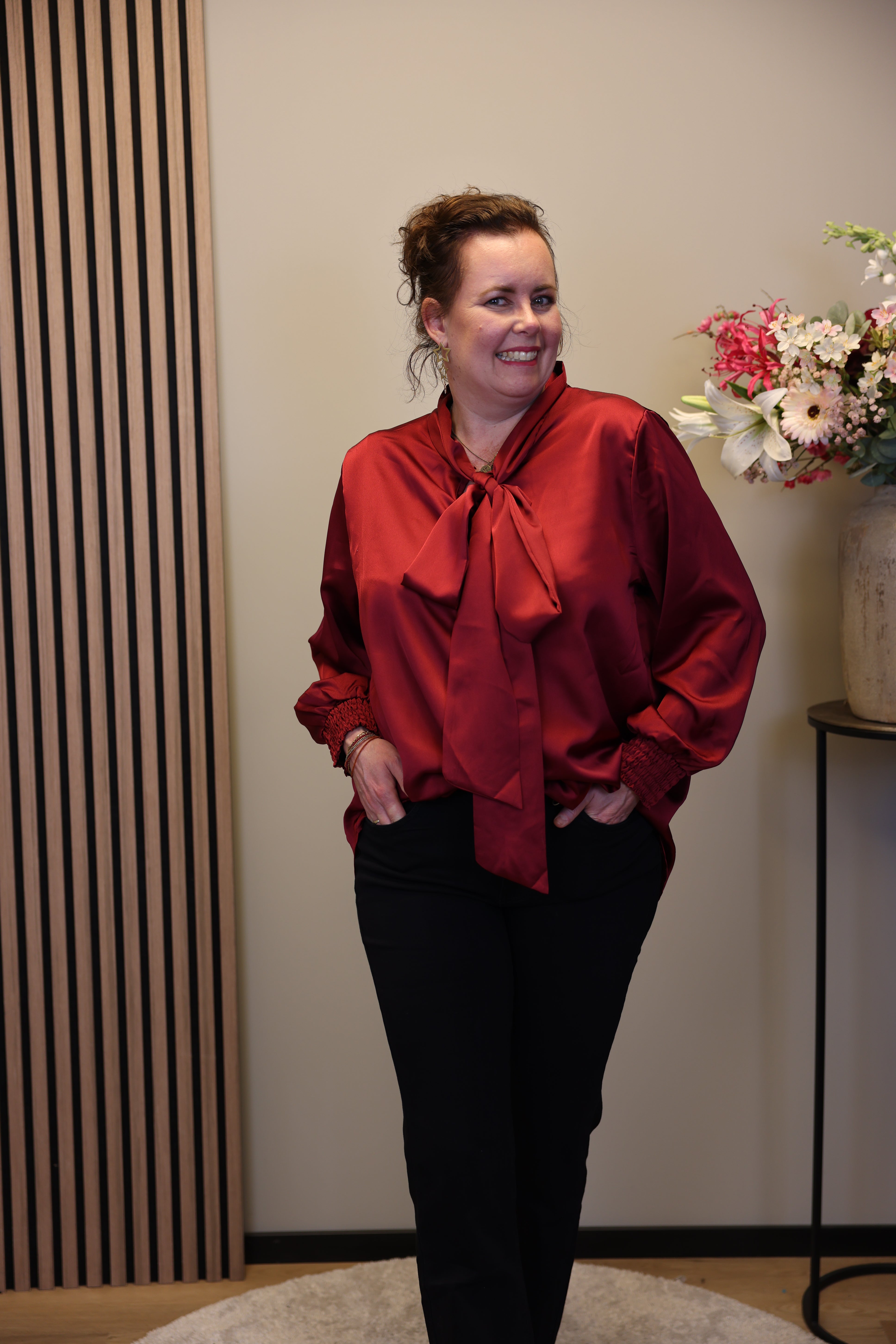 Fabienne | Blouse satijnlook bordeaux 48 t/m 50