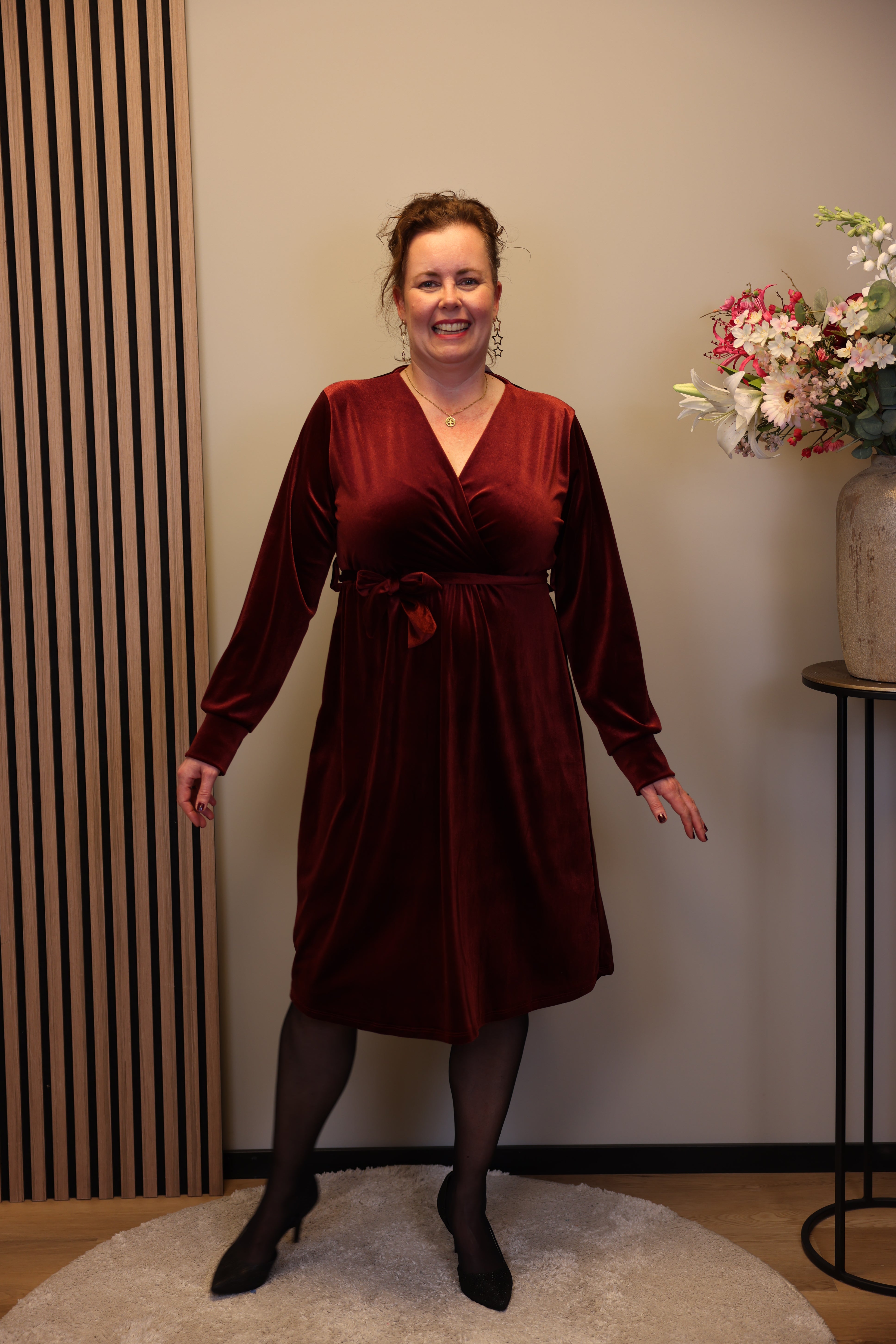 Angelina | Jurk velvet bordeaux kort 46 t/m 50