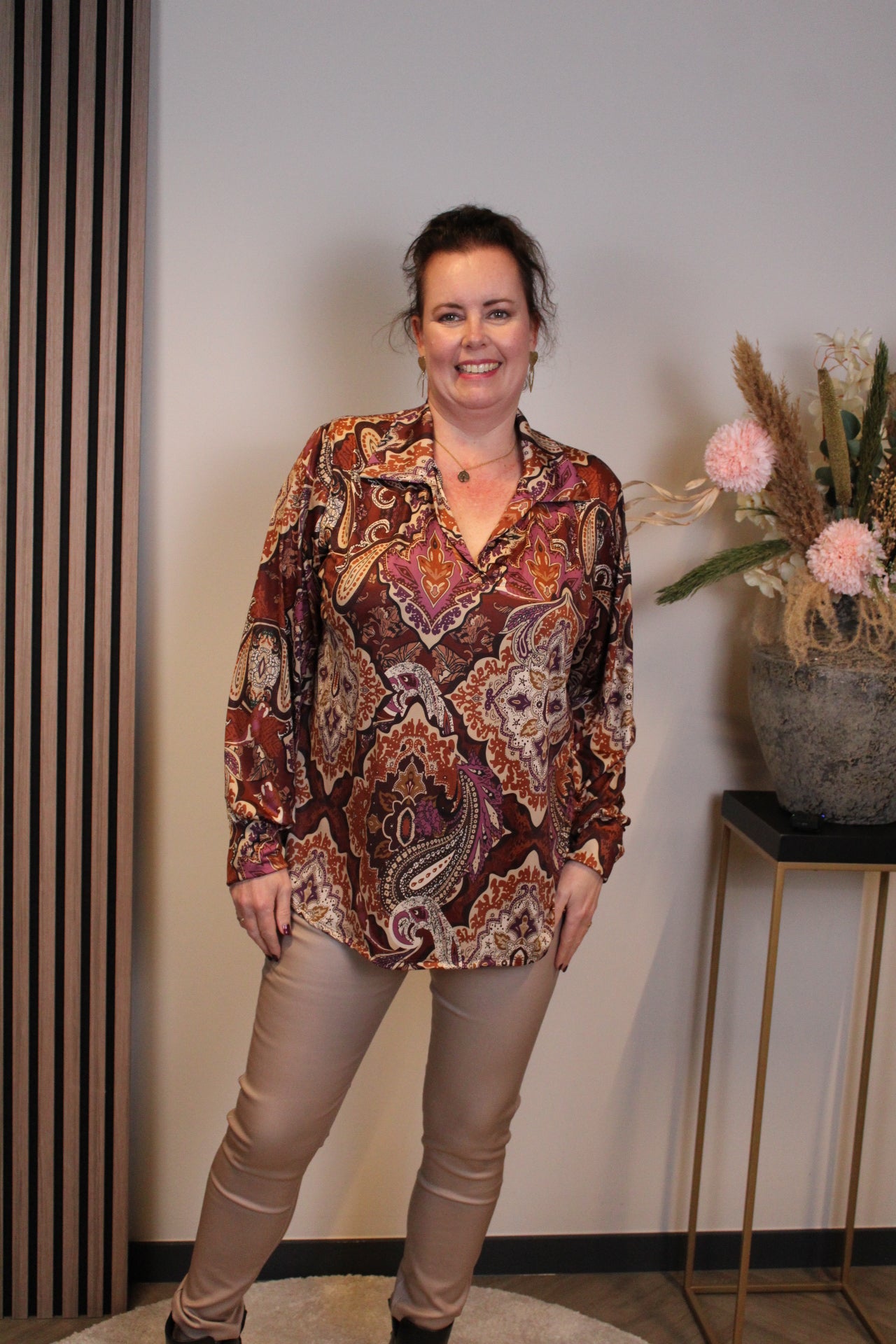 Malia | Blouse roze met kraagje