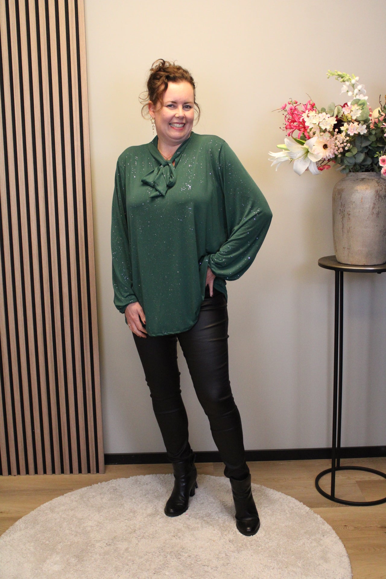 Fieke glitter | Blouse fles groen met strik 52 t/m 58