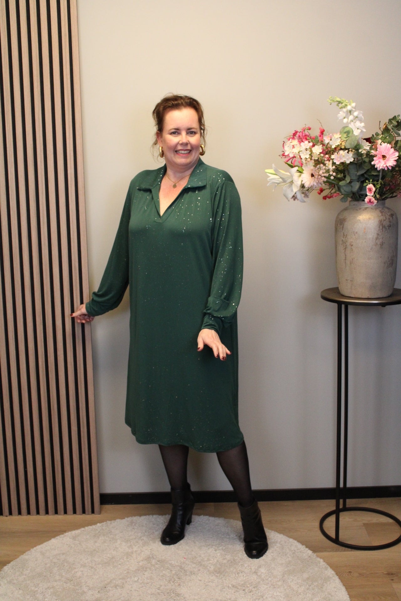 Kenza | Glitter jurk fles groen met kraagje