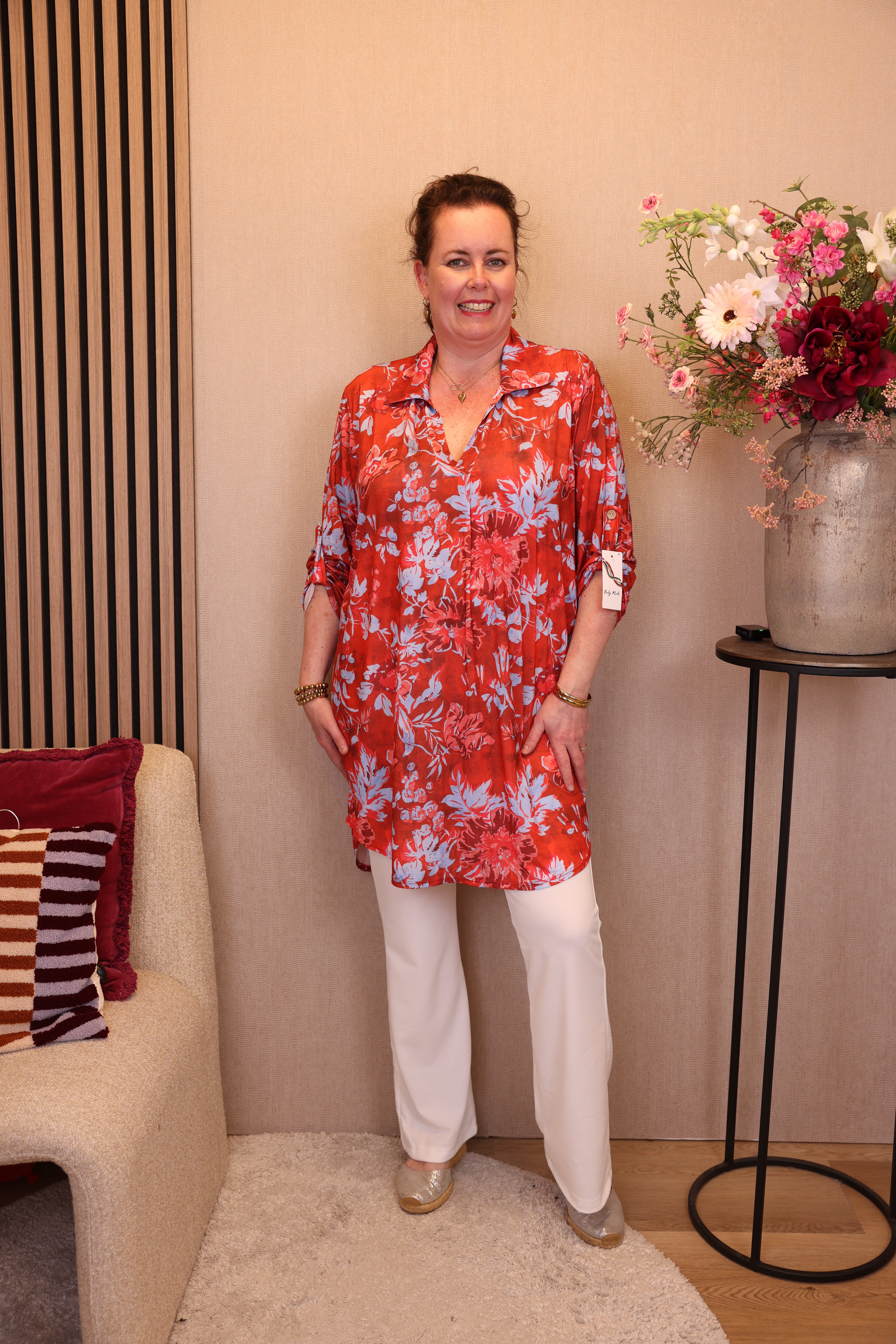Lizet | Tuniek rood met kraagje