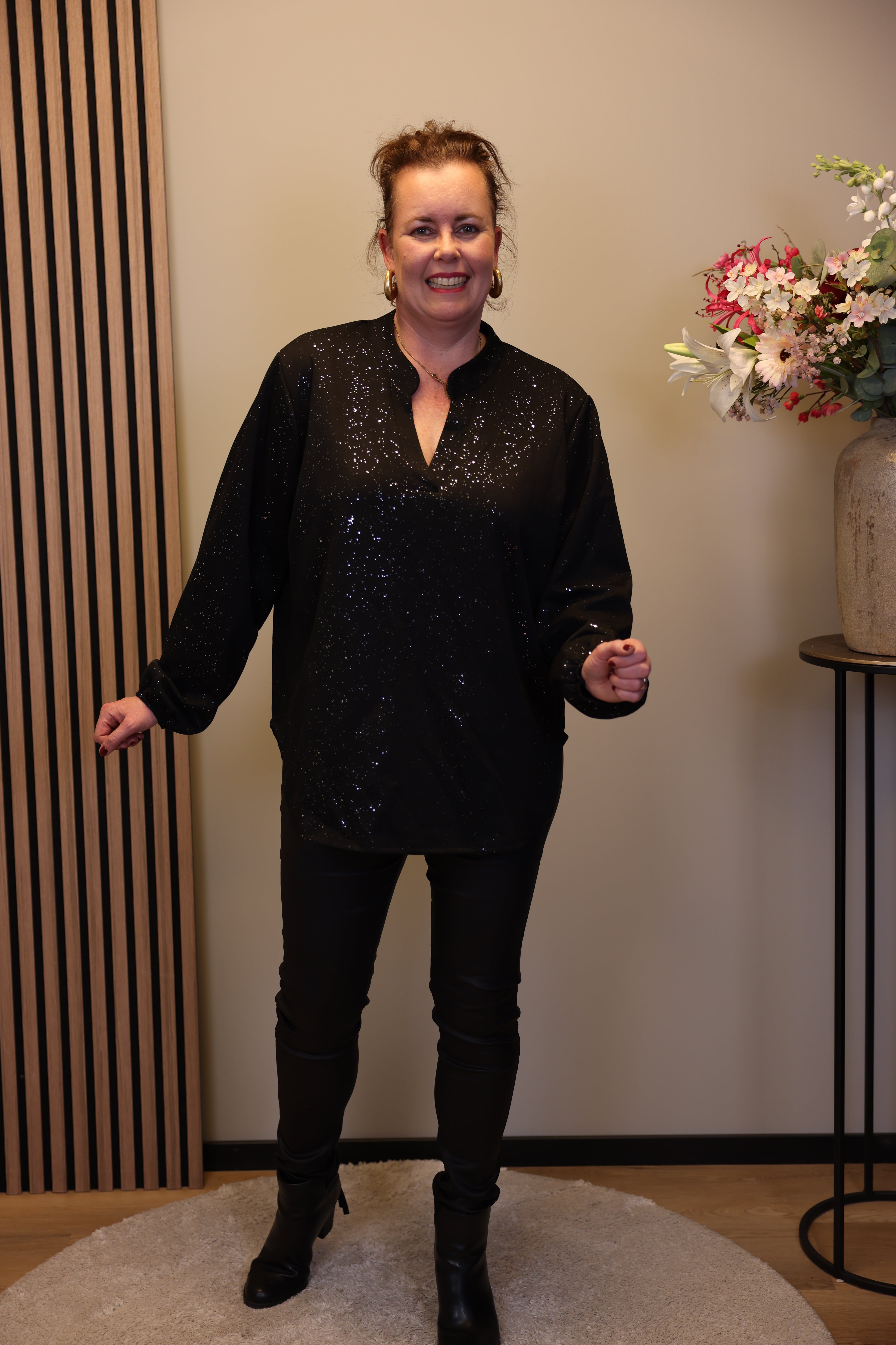 Hannah | trui zwart glitter 40 t/m 44