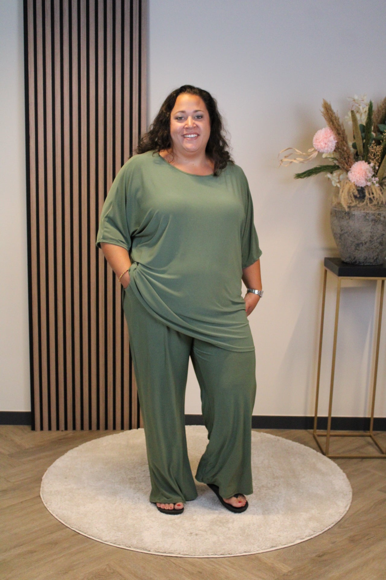 Ellen | Broek groen met zakken