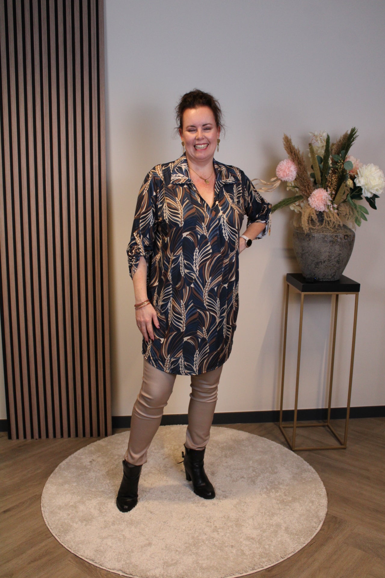 Maike | tuniek blauw met kraagje 38 t/m 48