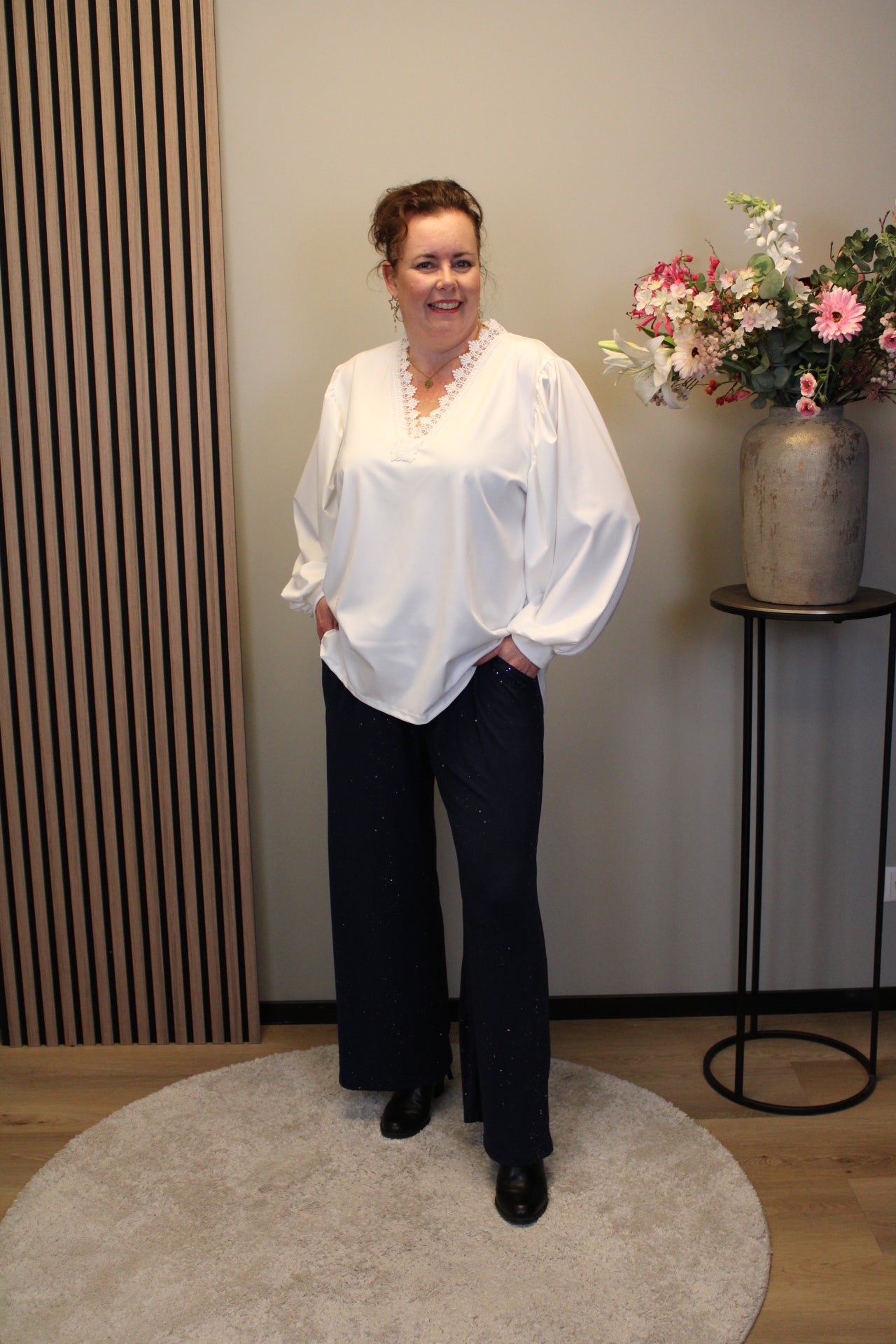 Yvonne | Top wit lange mouw 46 t/m 50