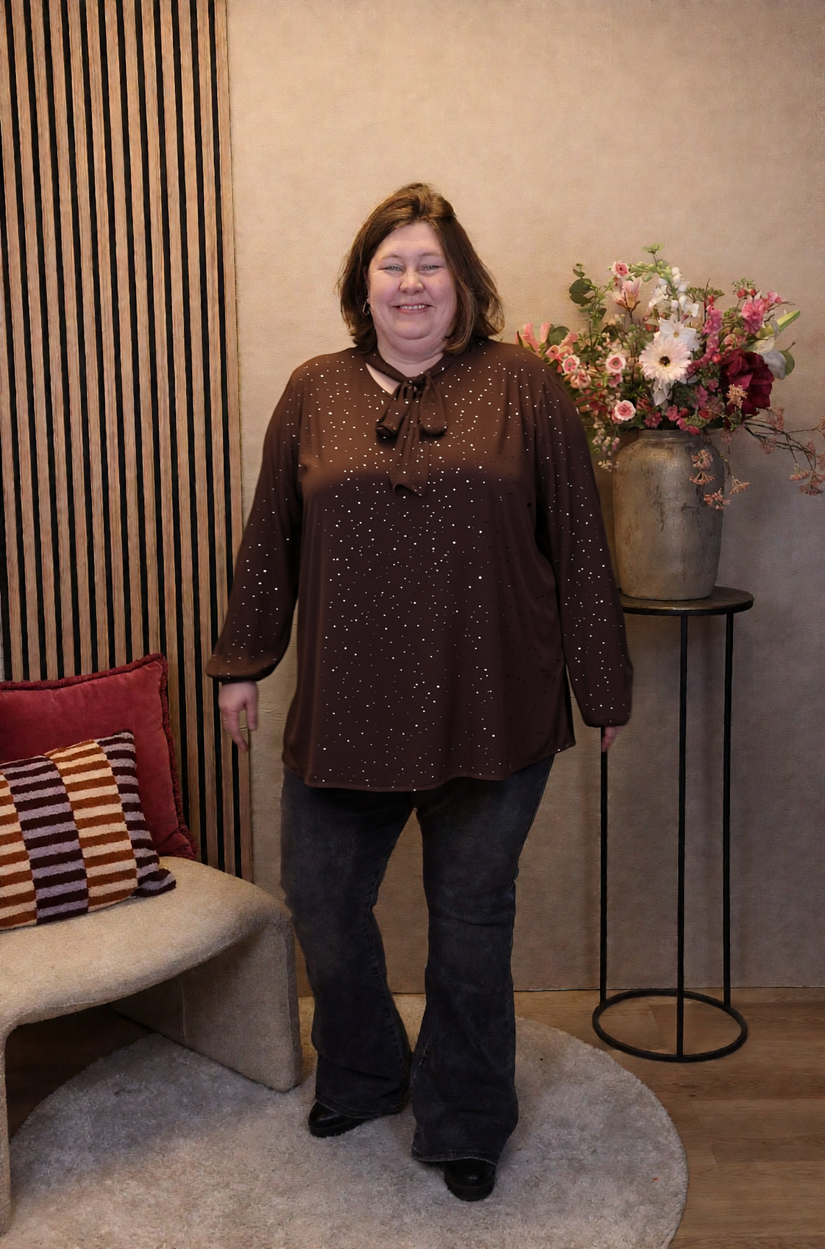Fieke | Glitter blouse bruin met strik