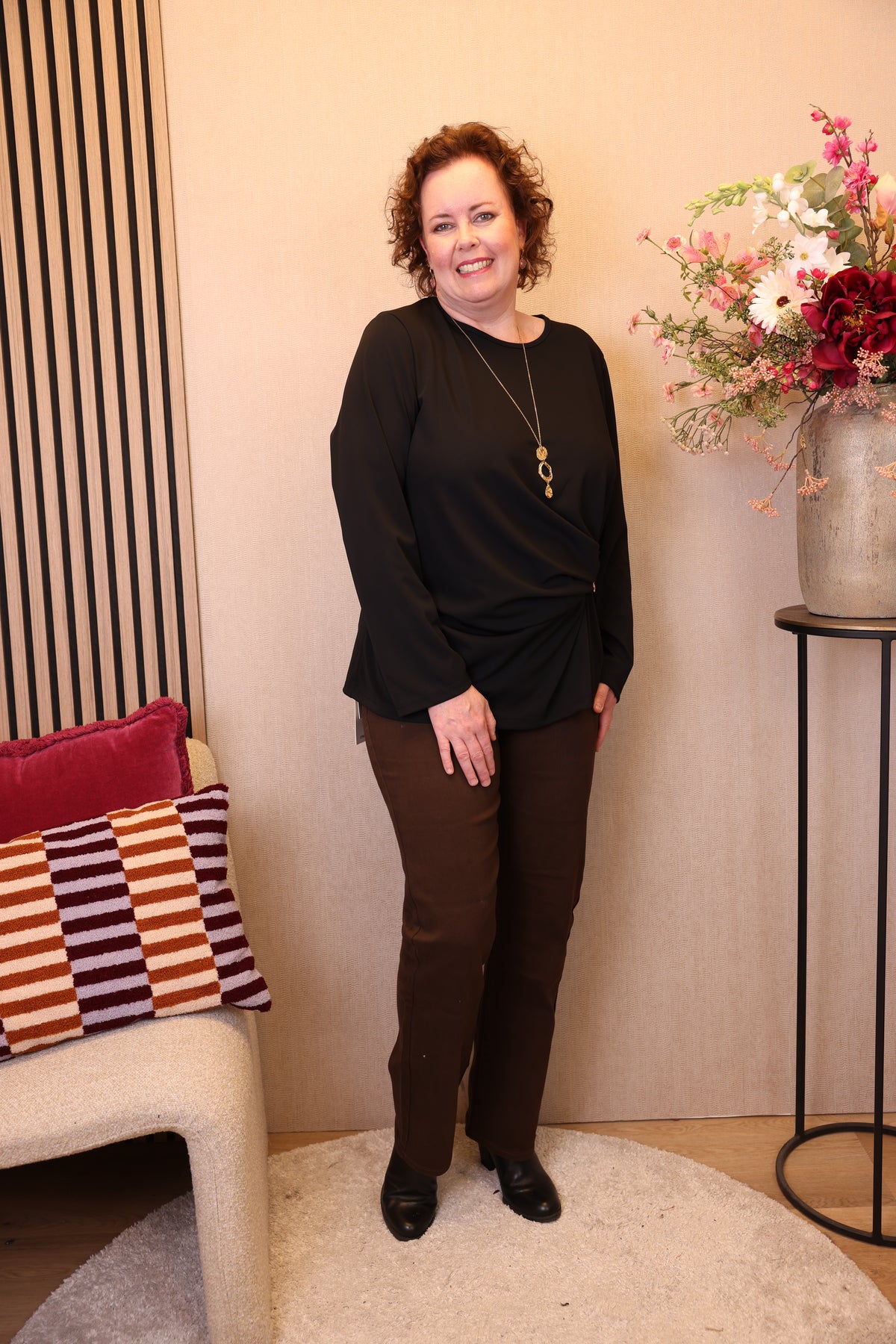 Nikki | Top zwart