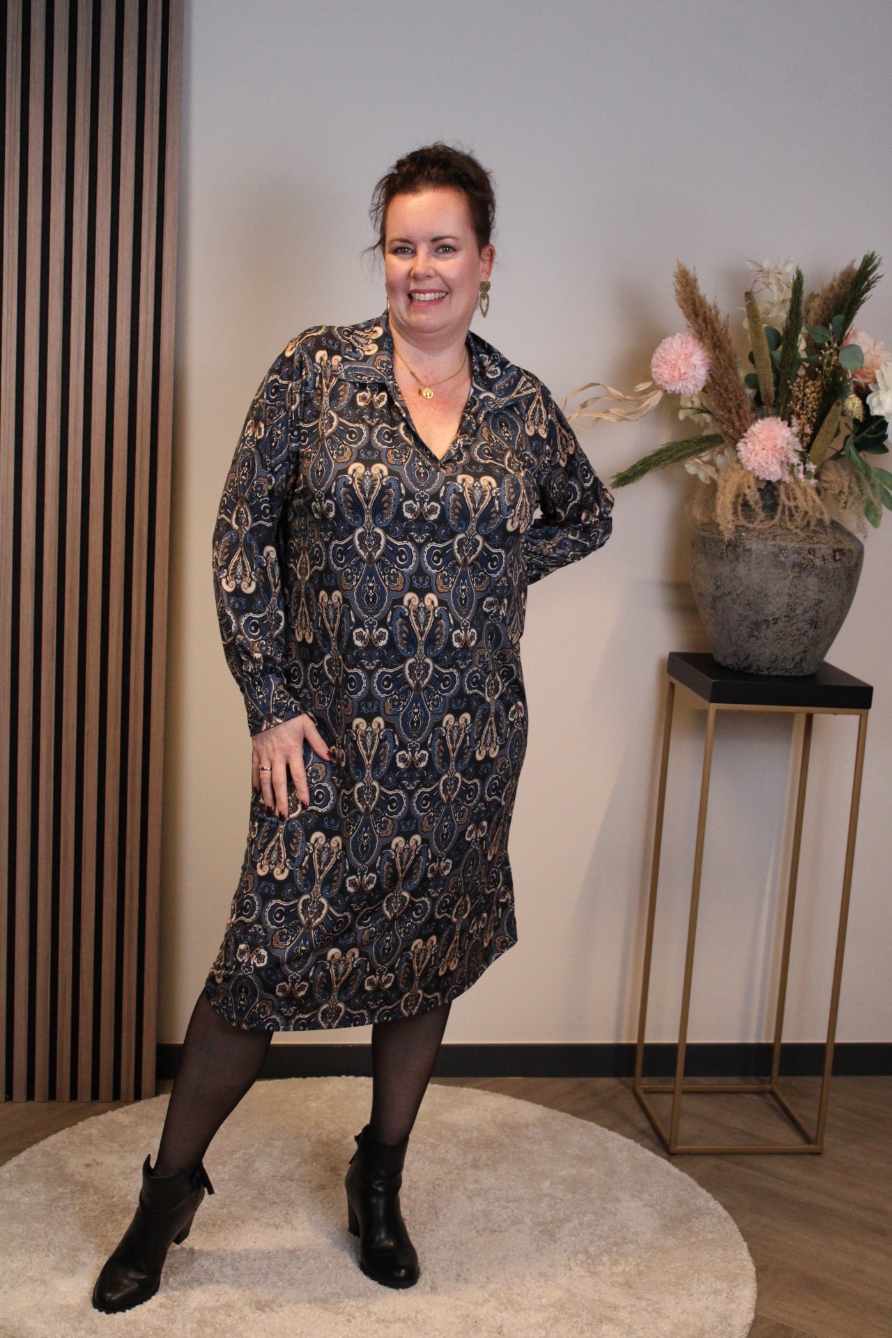 Elara | Jurk blauw met kraagje 38 t/m 46