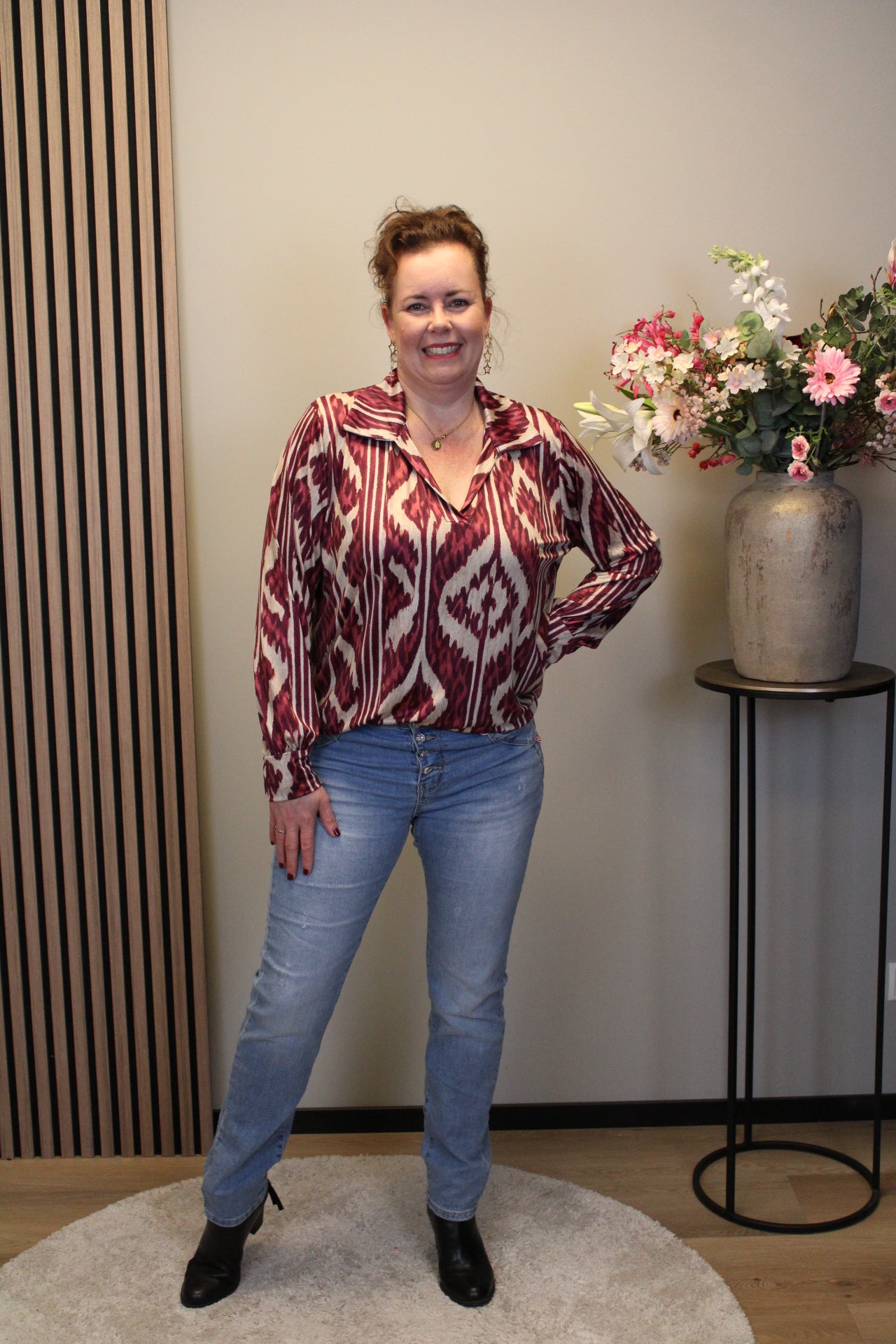 Raina | Blouse roze met kraagje