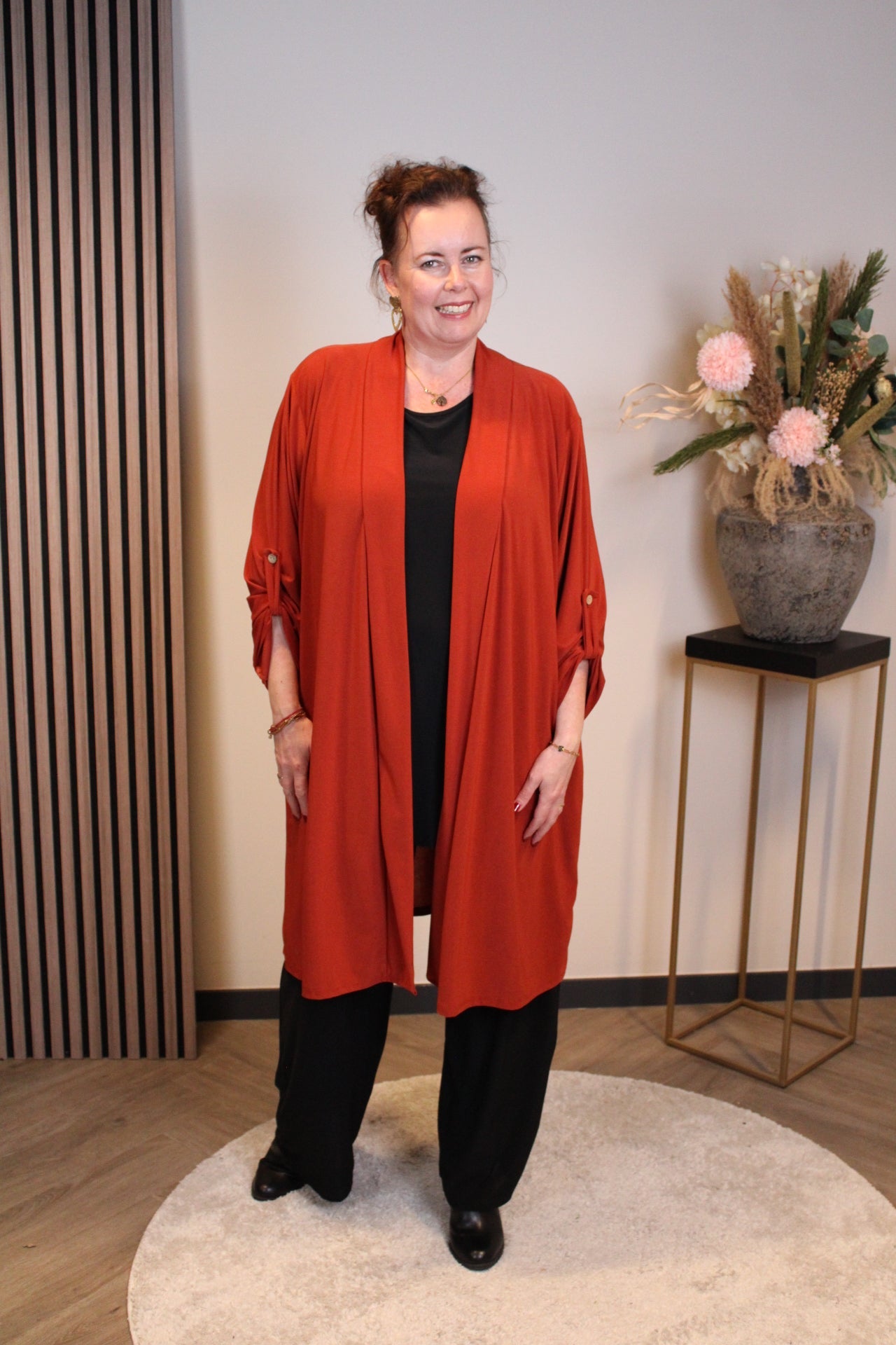 Nienke | Dun vestje kort roest 52 t/m 58