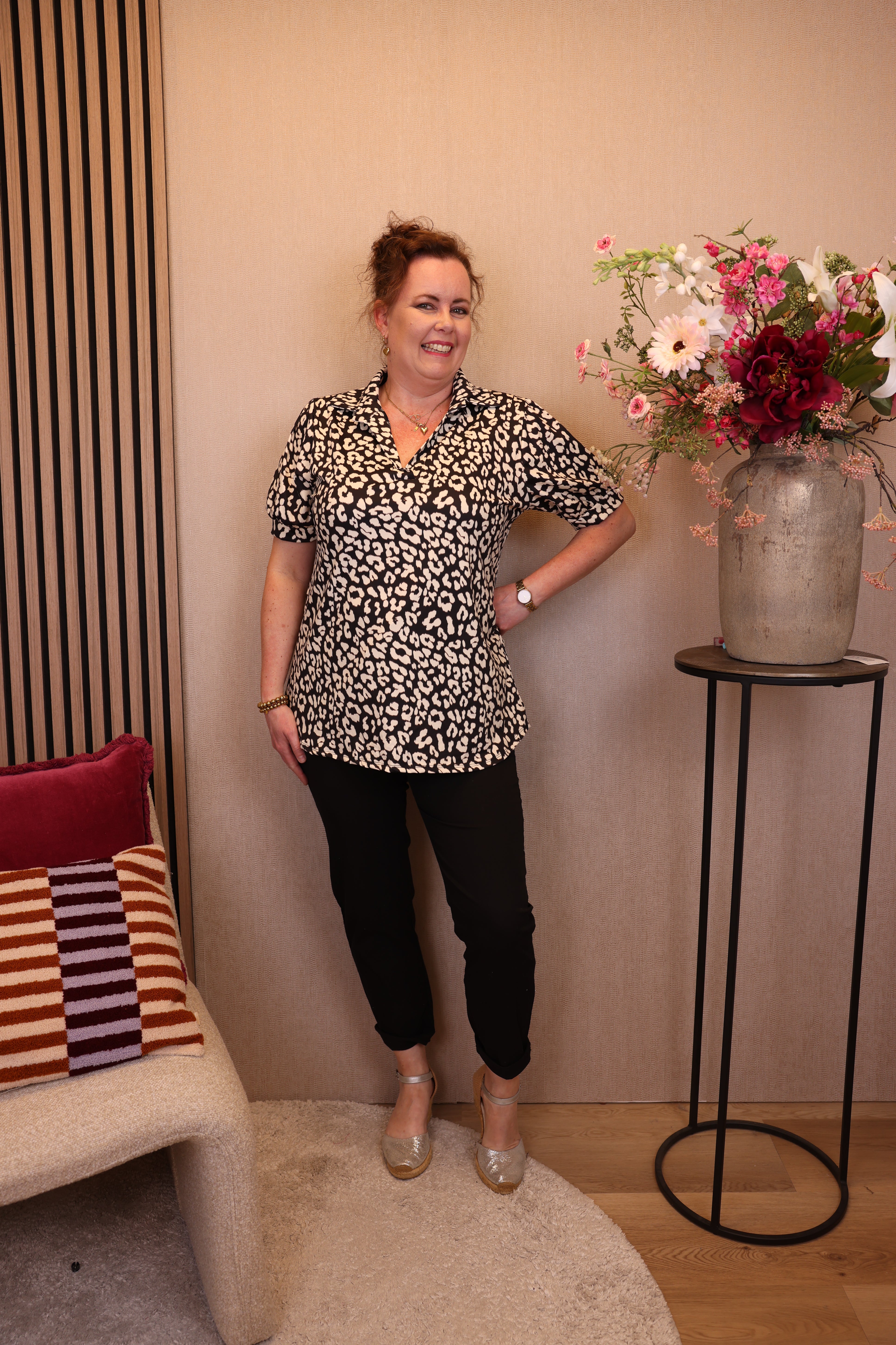 Loes | Top met kraagje zwart