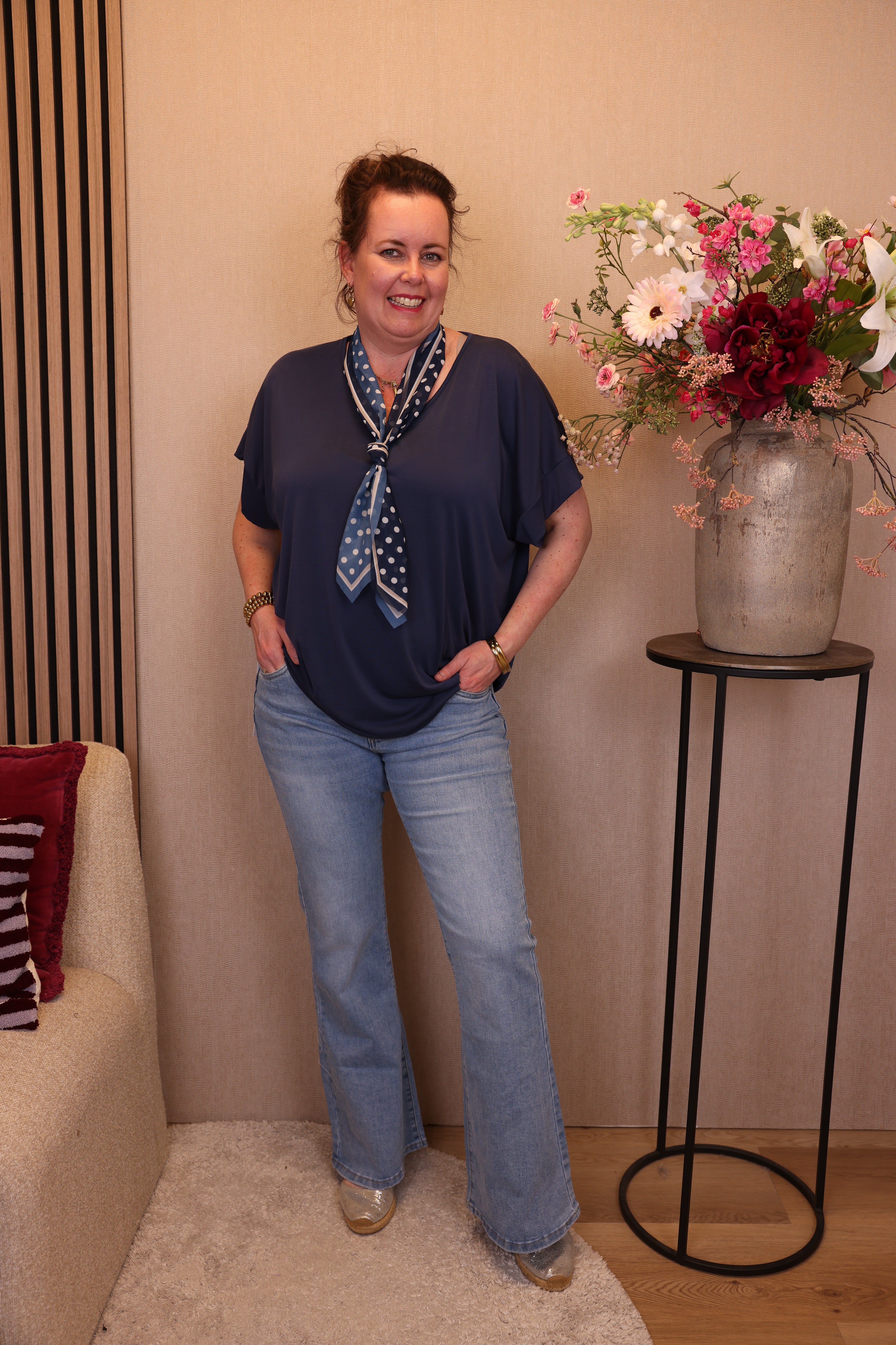 Mieke | Top navy + gratis sjaal