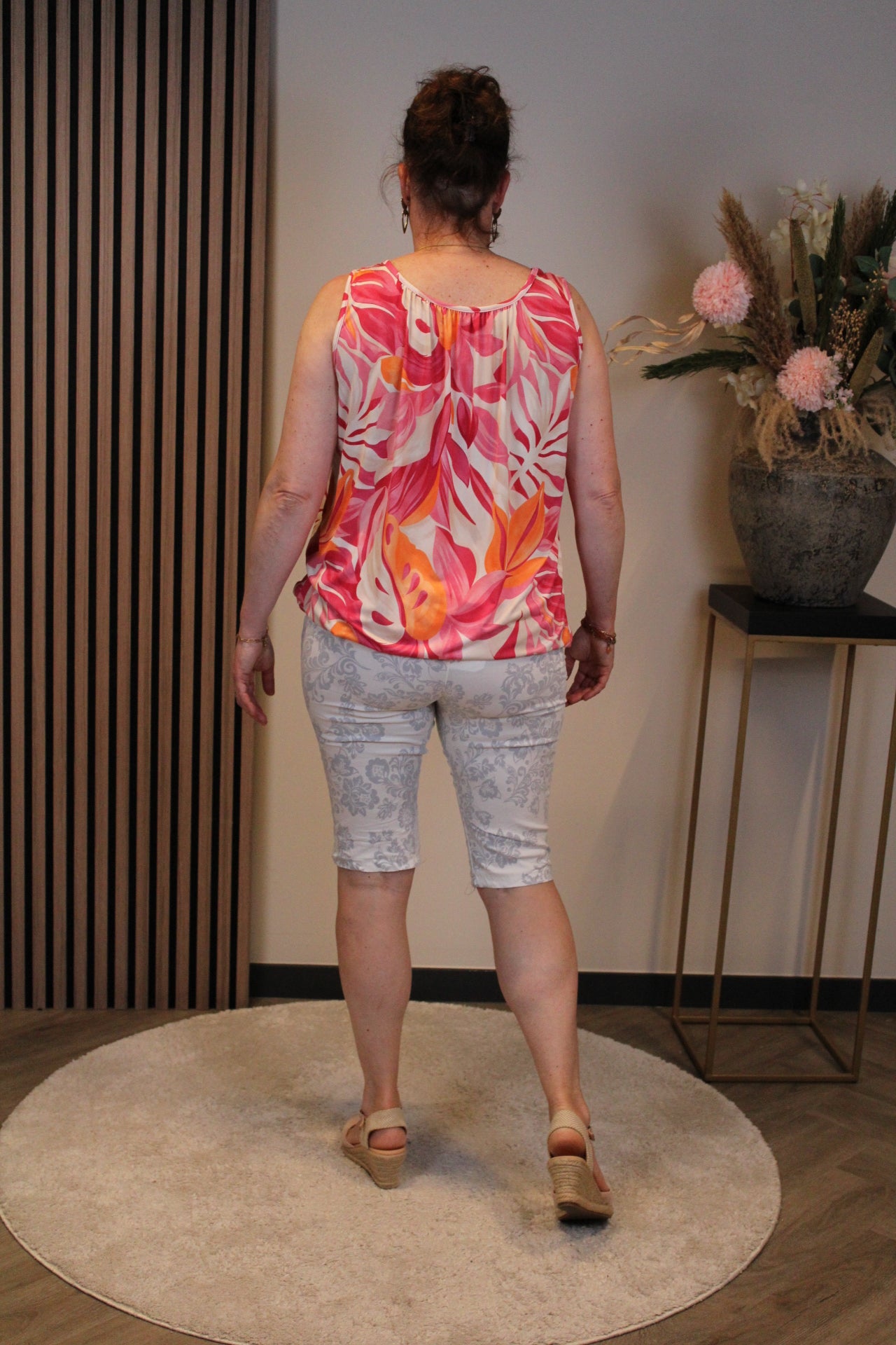 Lara | Broek kort wit 38 t/m 48