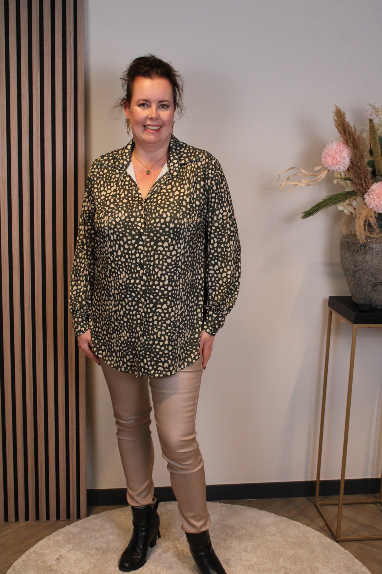 Diede | Blouse groen met knoopjes 38 t/m 48