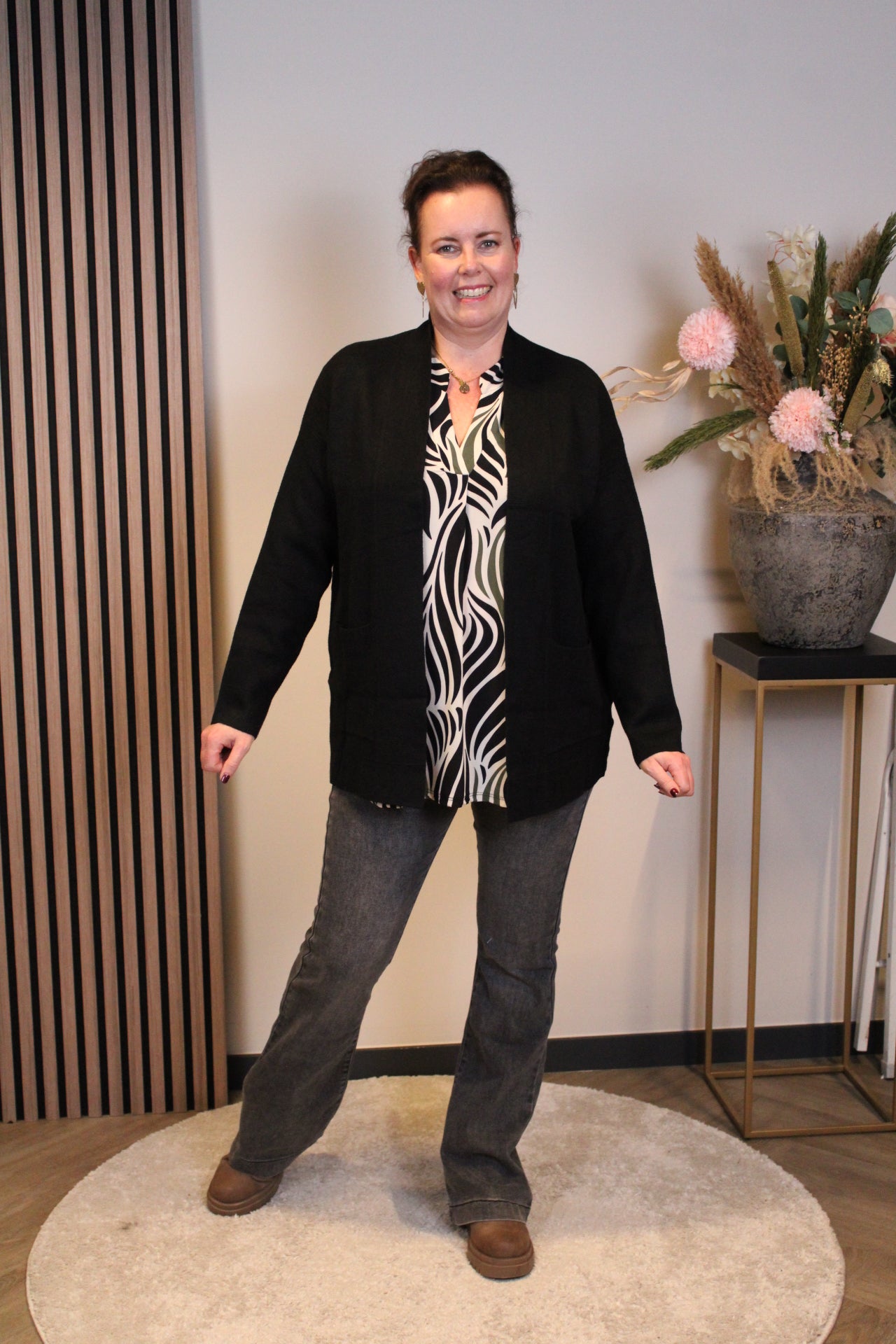 Esmée | vest zwart 38 t/m 42