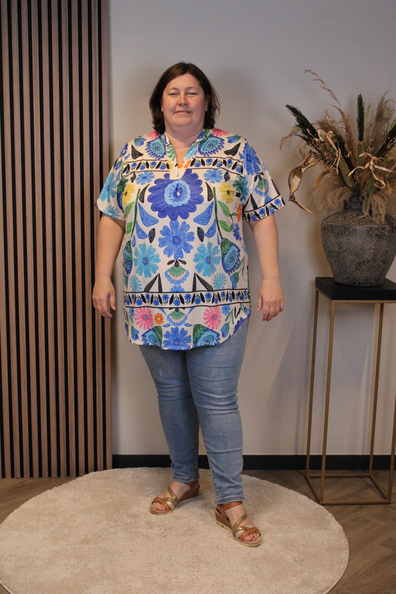 Amelie | Blouse blauw korte mouw 52 t/m 58
