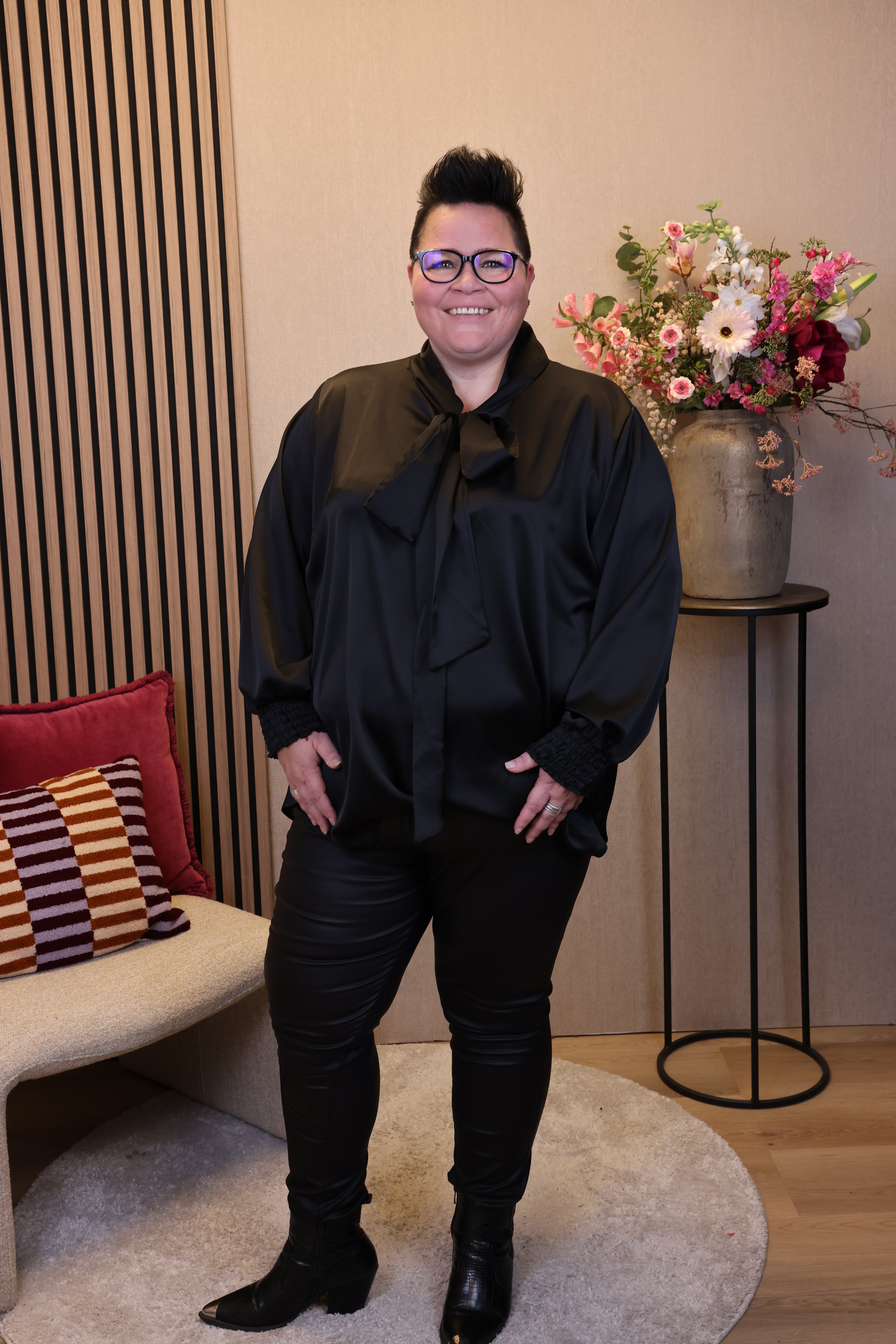Fabienne | Satijnen blouse zwart
