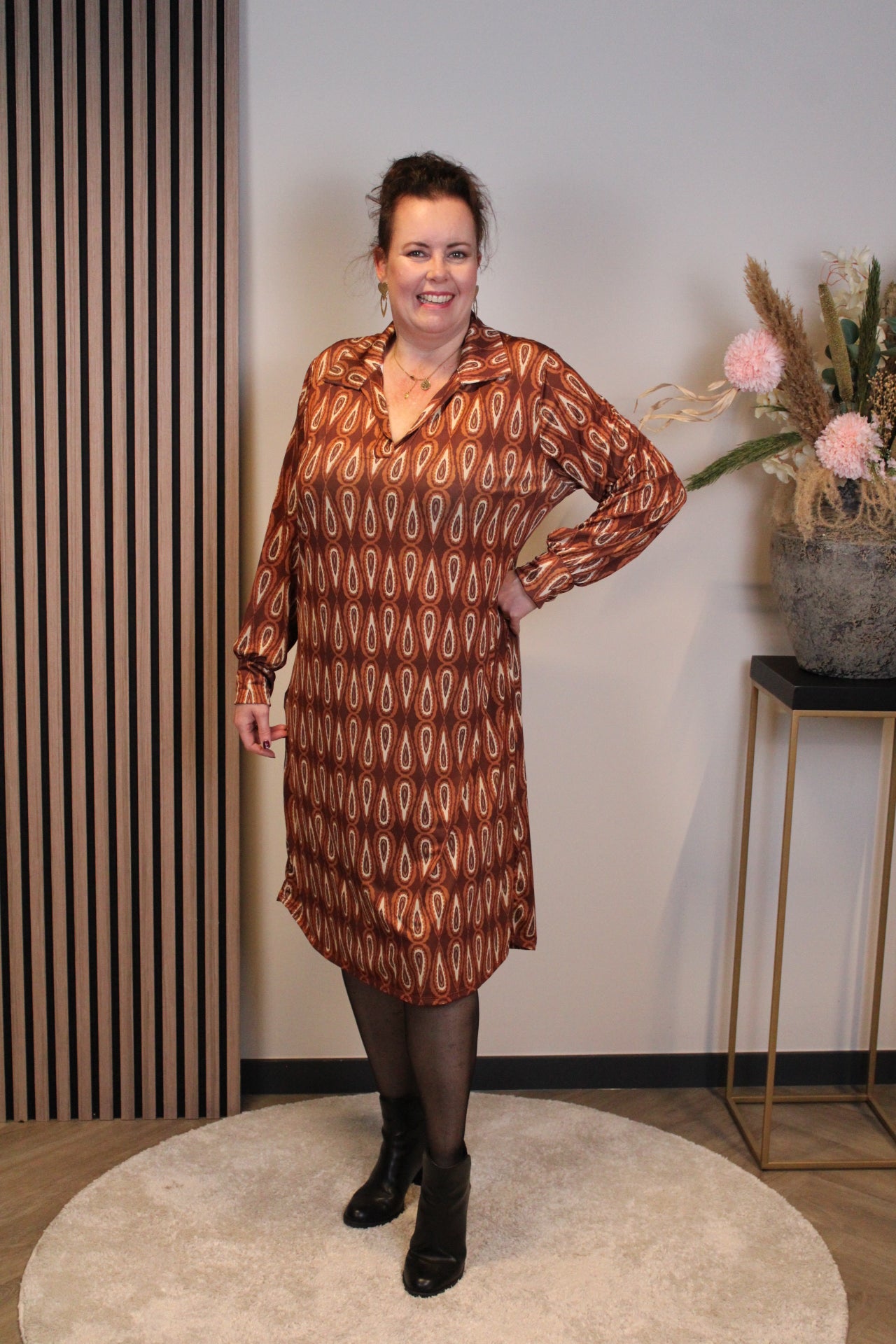 Isa | Jurk oranje met kraagje