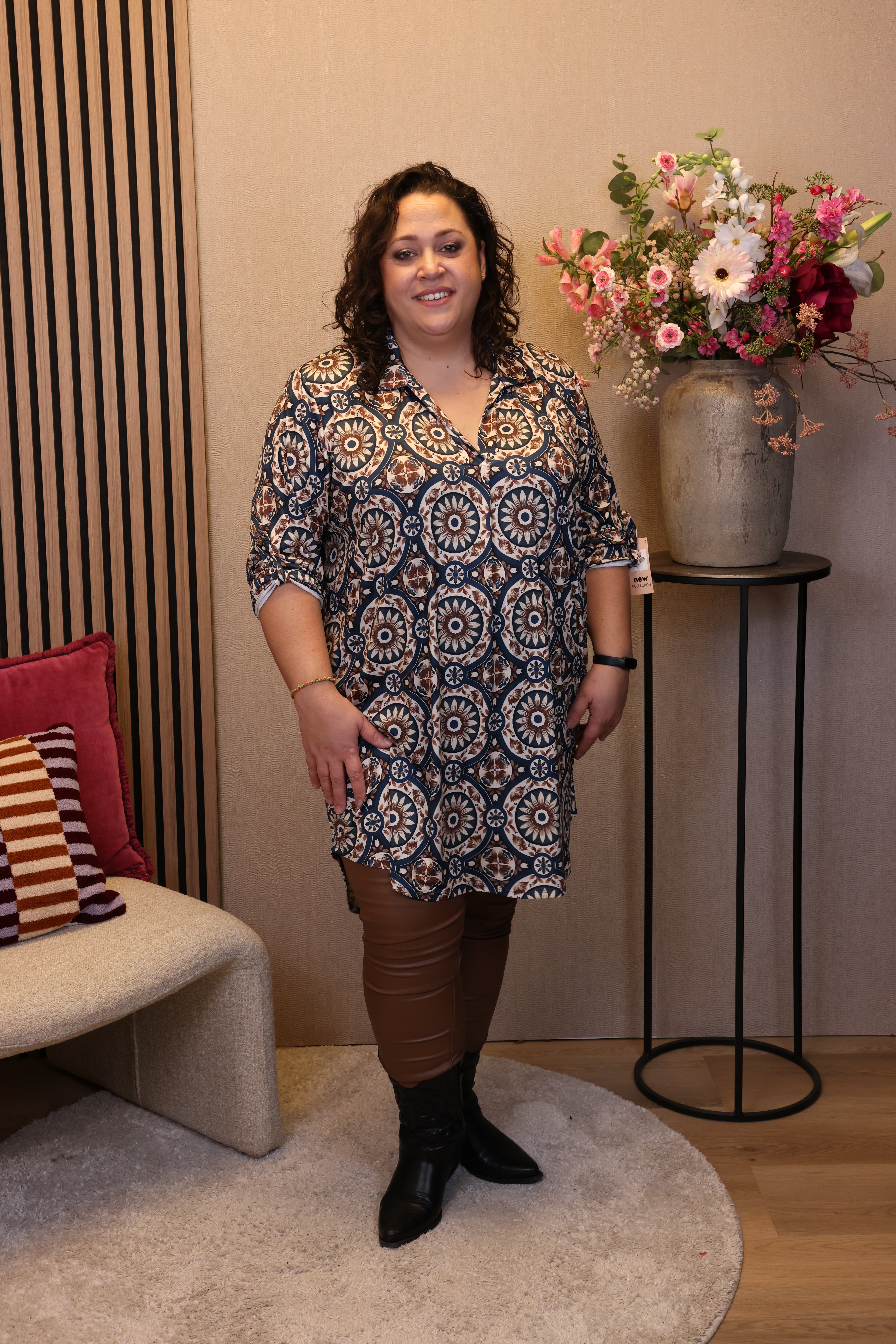 Annemiek | Tuniek blauw met kraagje