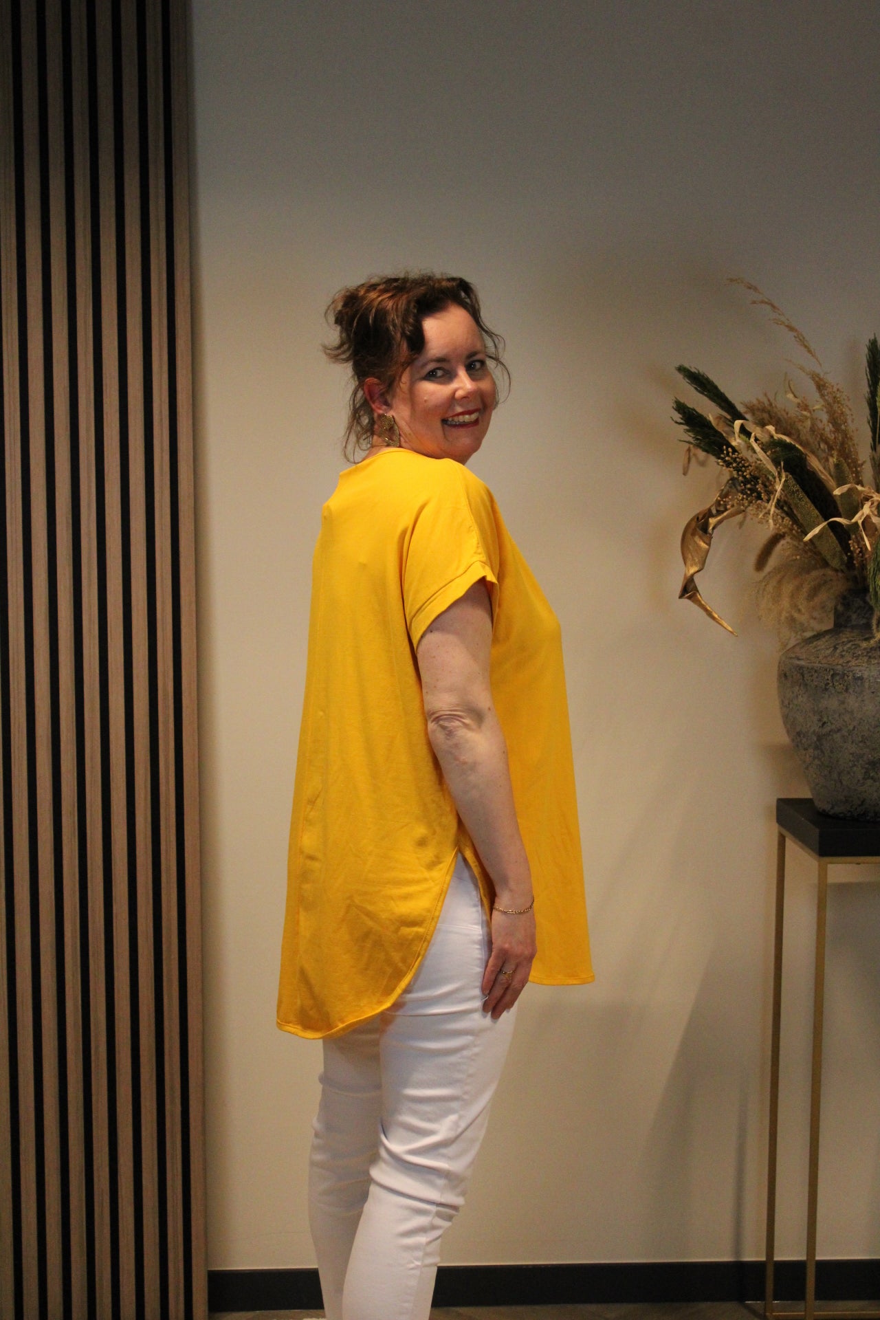 Eva | Top geel korte mouw 40 t/m 48