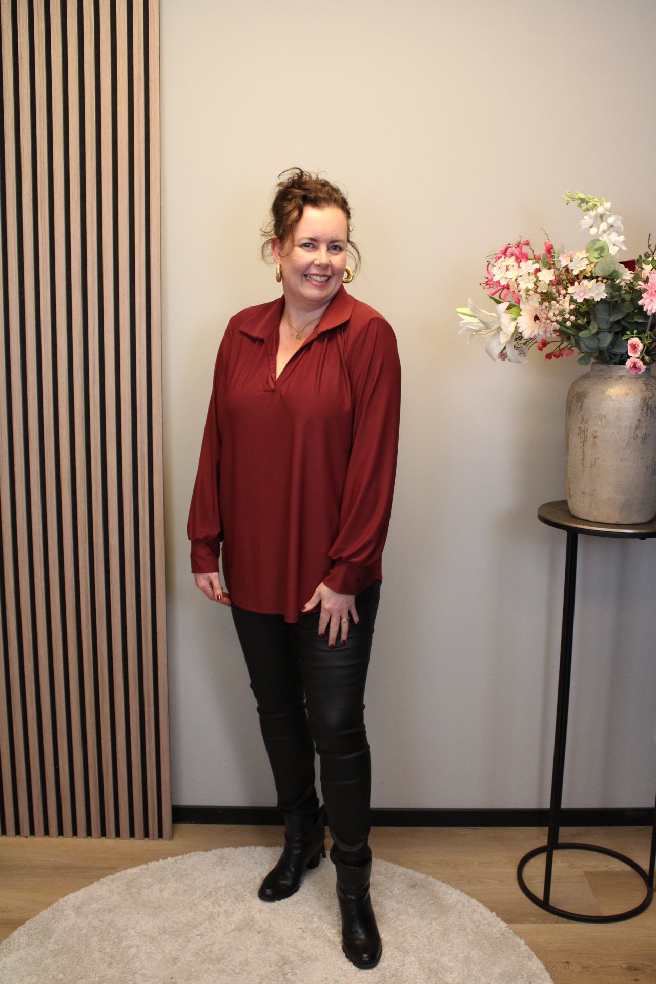 Luna glitter | Blouse bordeaux met kraagje 48 t/m 52