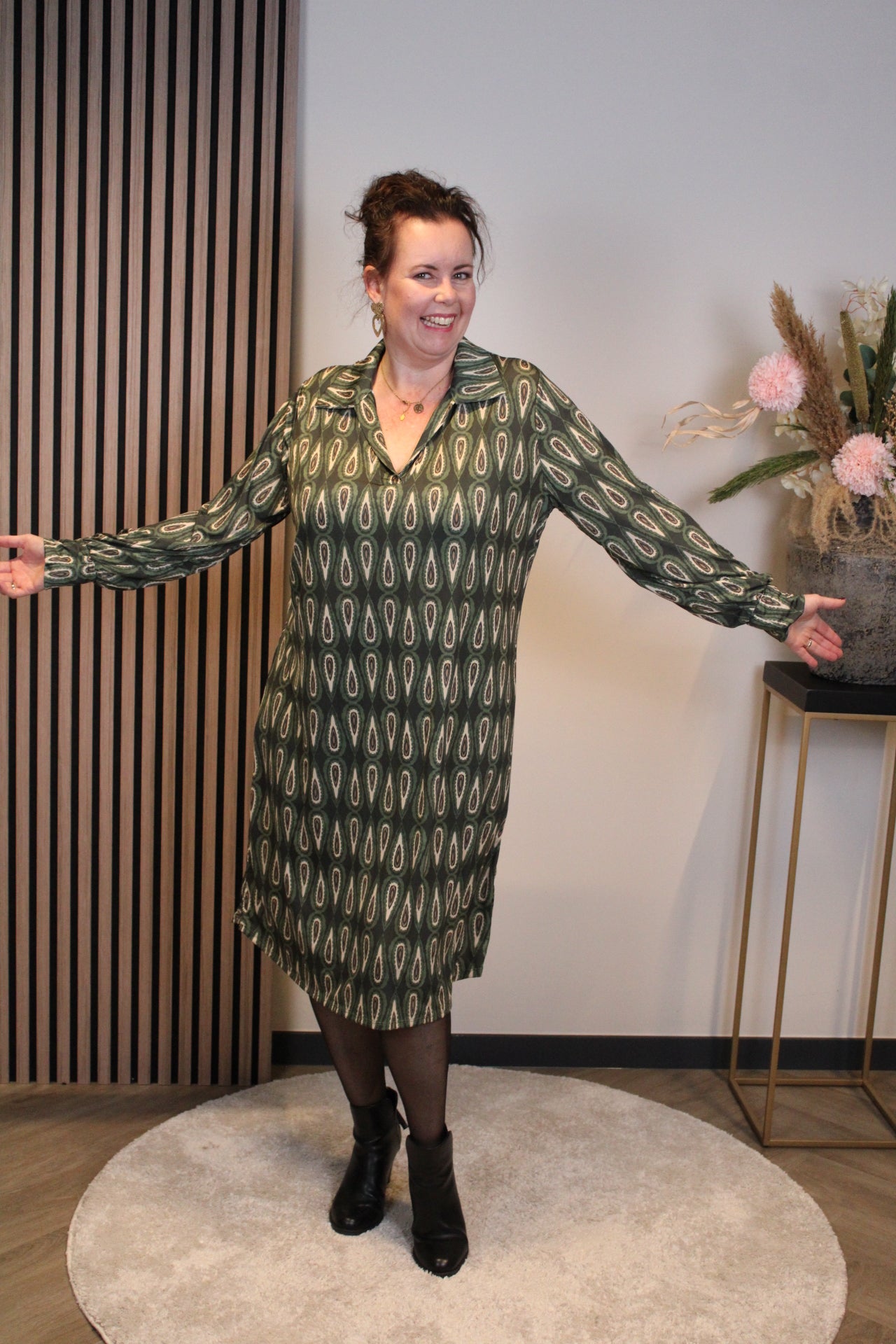 Isa | Jurk groen met kraagje 46 t/m 50