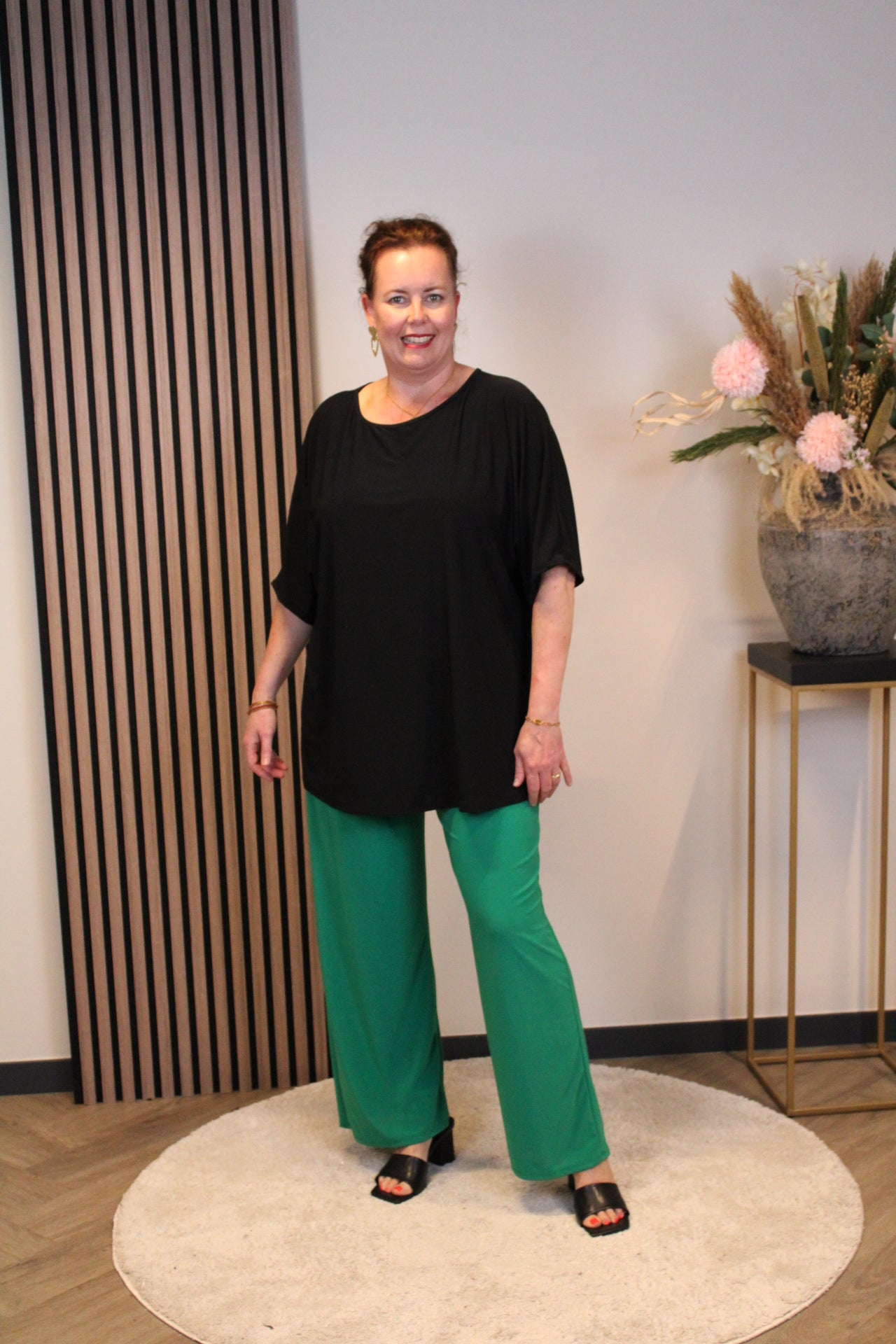Ellen | Broek appel groen met zakken 38 t/m 46