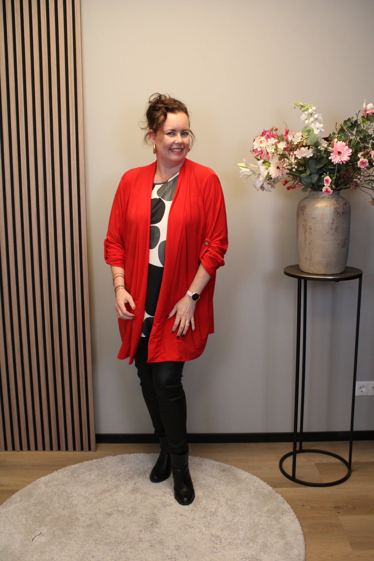Nienke | Vest rood kort