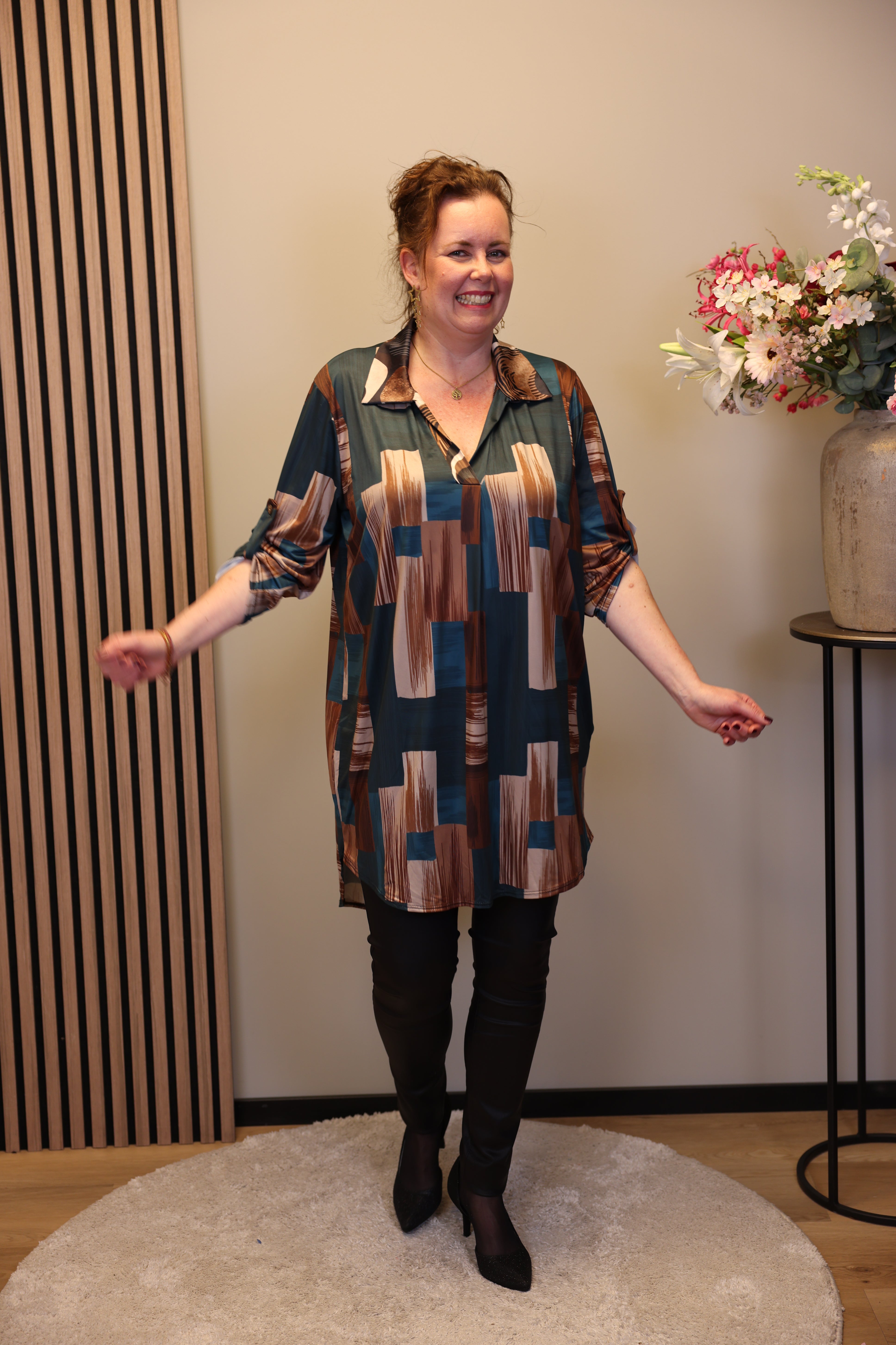 Liza | tuniek aqua met kraagje 38 t/m 48