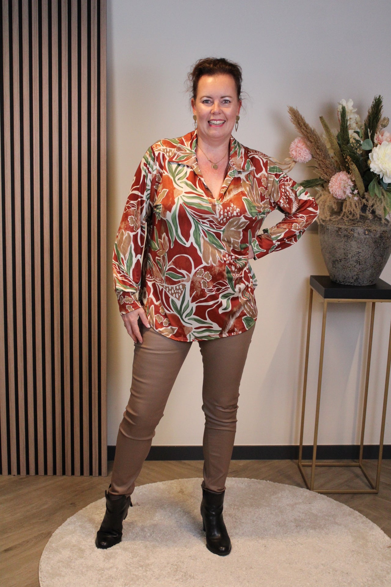 Annie | Blouse oranje met kraagje