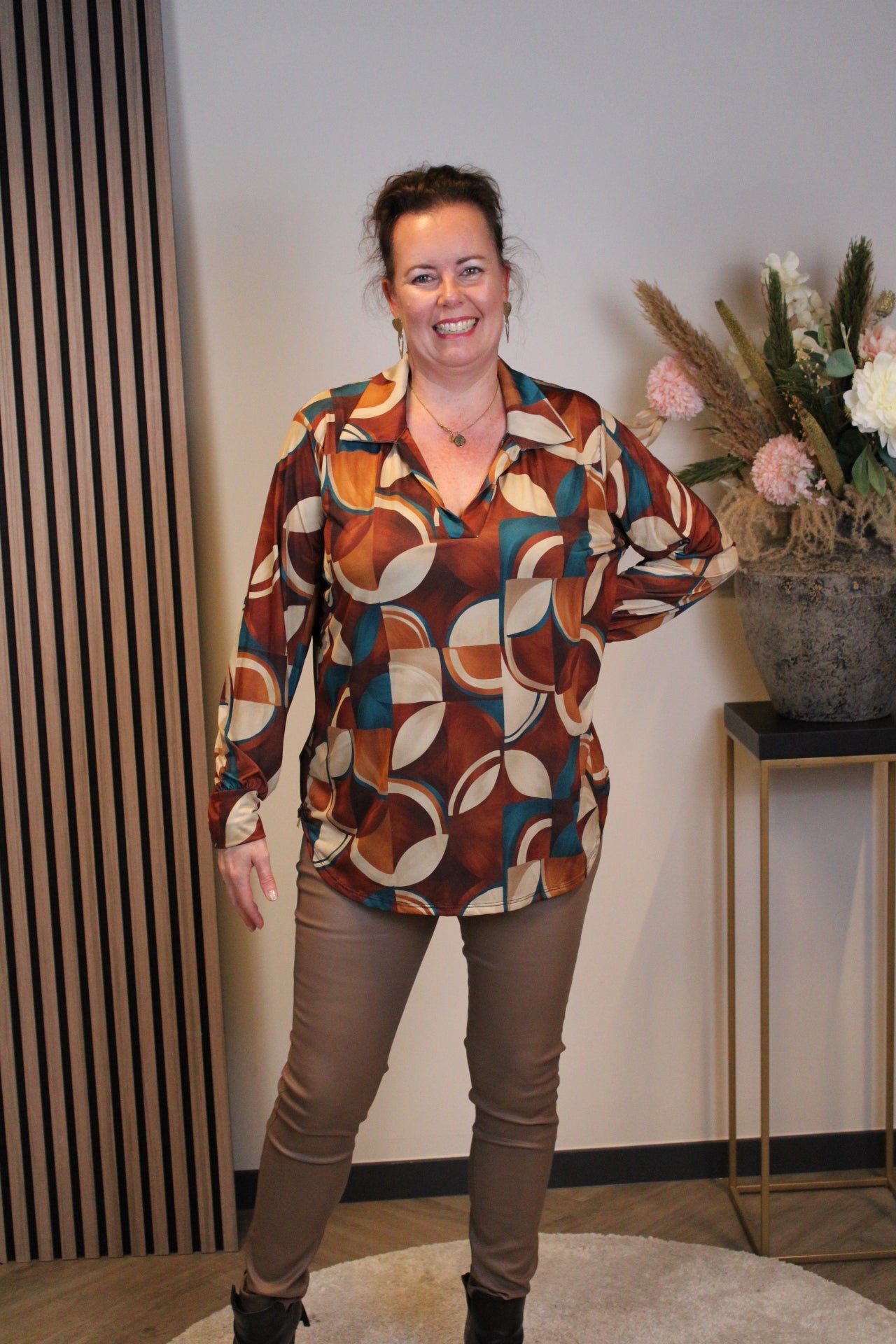 Tessi | Blouse oranje met kraagje