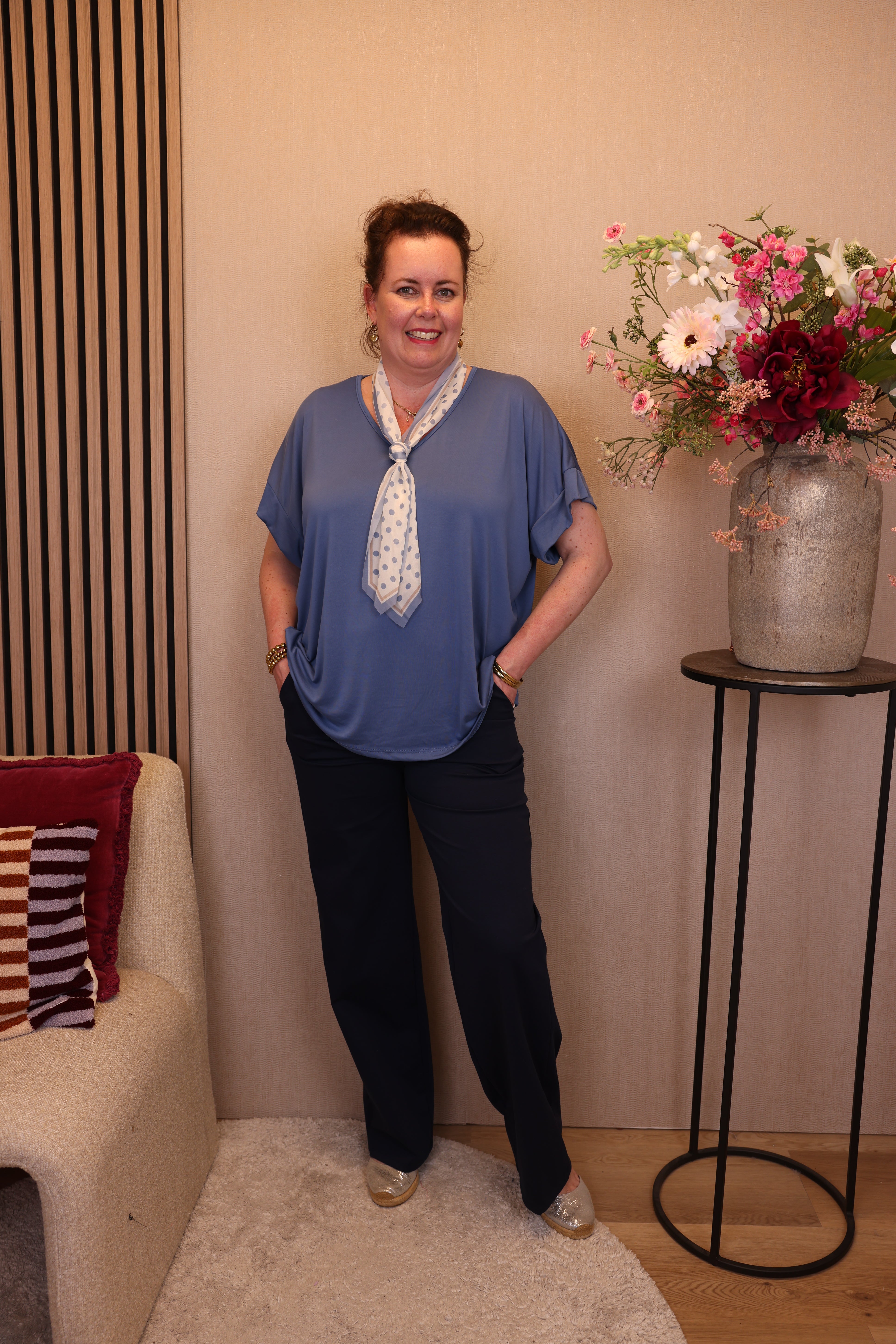 Mieke | Top blauw + gratis sjaal