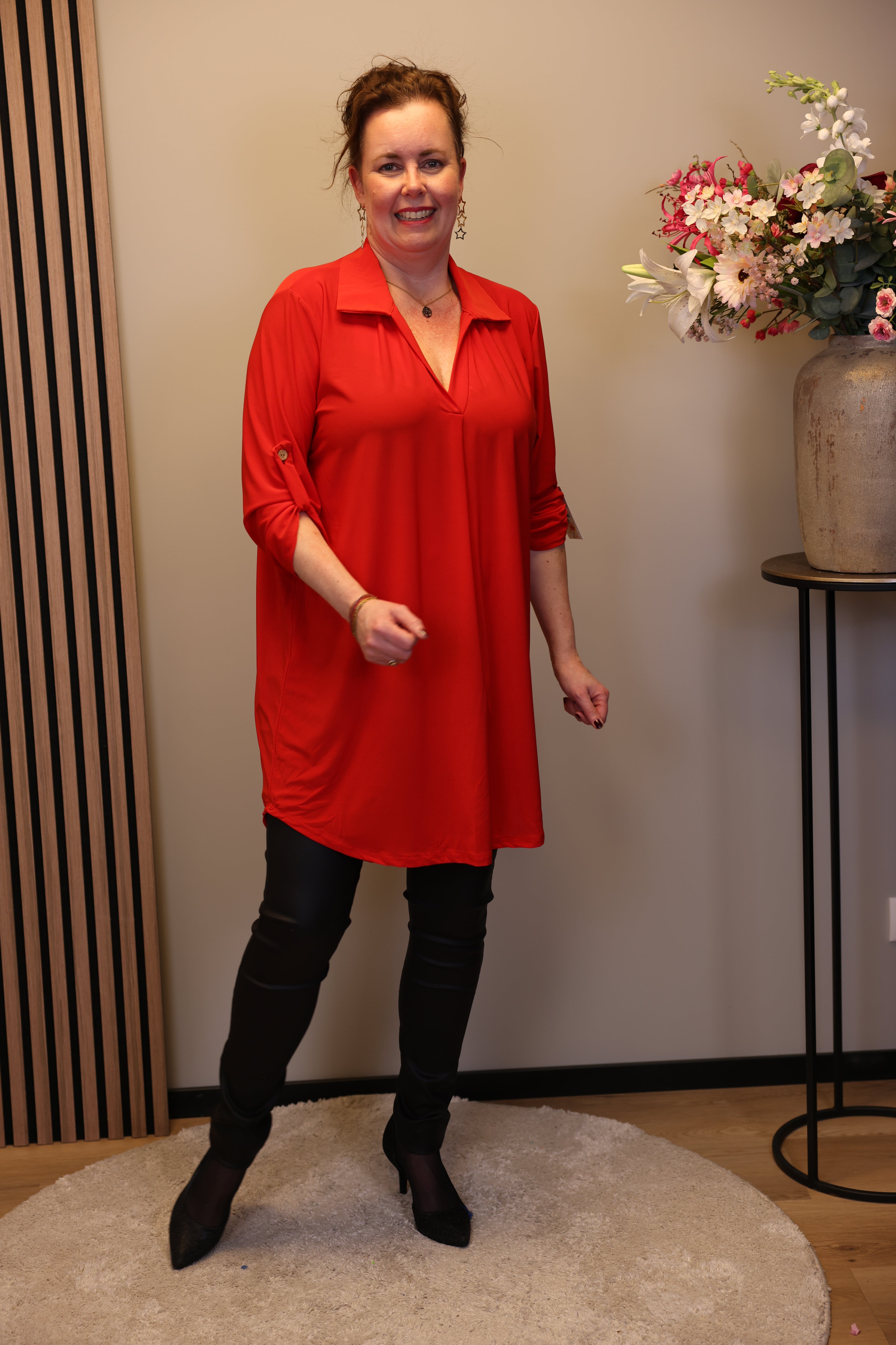 Marieke | tuniek rood met kraagje 38 t/m 48