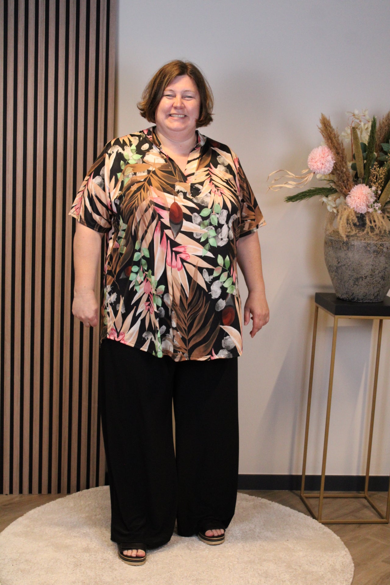 Ellen | Broek zwart met zakken