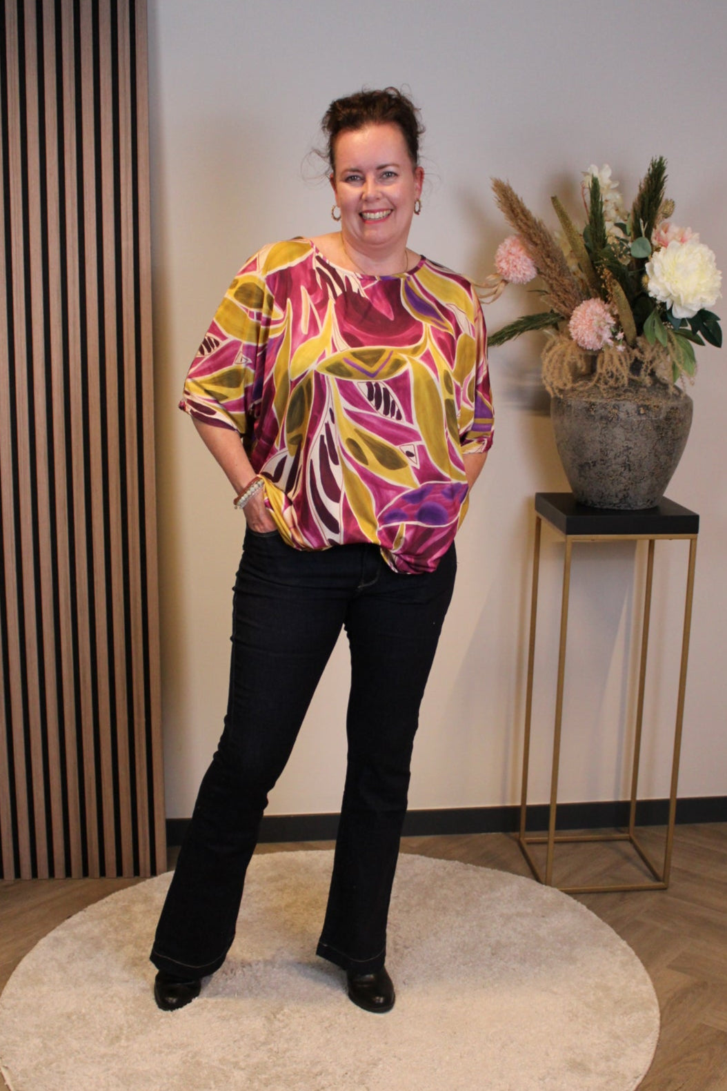 Dominique donkerblauw | Flared Jeans 38 - 48